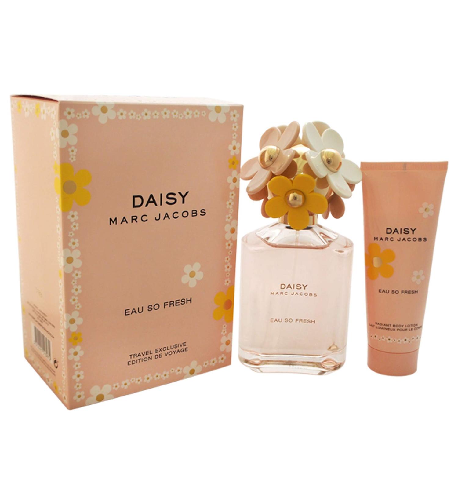 Marc Jacobs Daisy Eau So Fresh 2-Piece Fragrance Gift Set (Eau de Toilette Spray 4.2 Ounce and Body Lotion 2.5 Ounce )