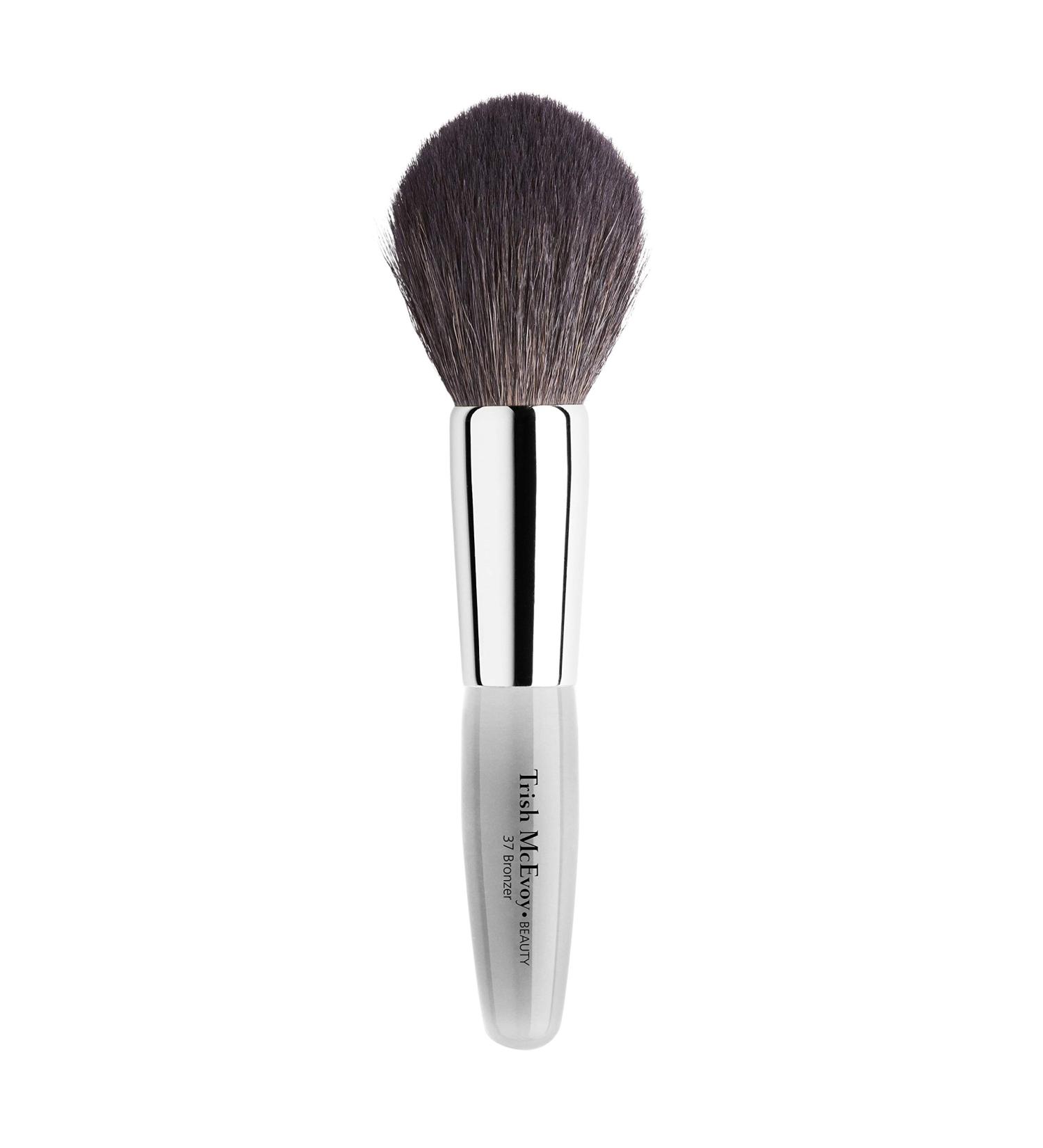 Trish McEvoy Women's Brush 37 Bronzer | Premium Makeup Brush for Flawless Contour | International Shipping Available - Buy Online on GoSupps.com