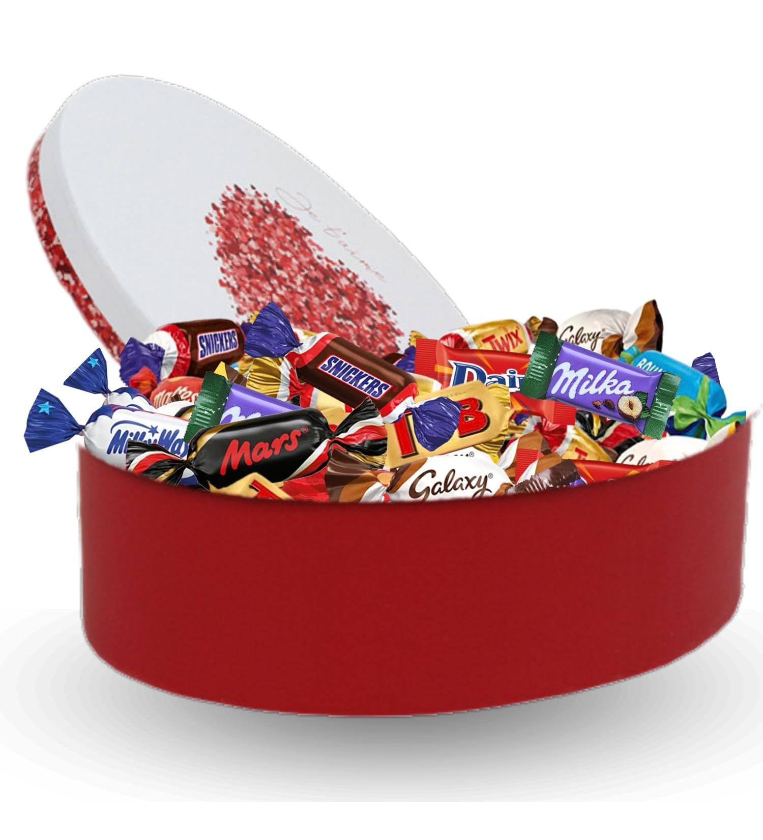 Coffret Gourmand et son assortiment de 60 chocolats C l brations Daim Milka Toblerone | Bo te "Je t aime" Pr te Offrir pour LA SAINT VALENTIN MIX 1 - Buy Online on GoSupps.com