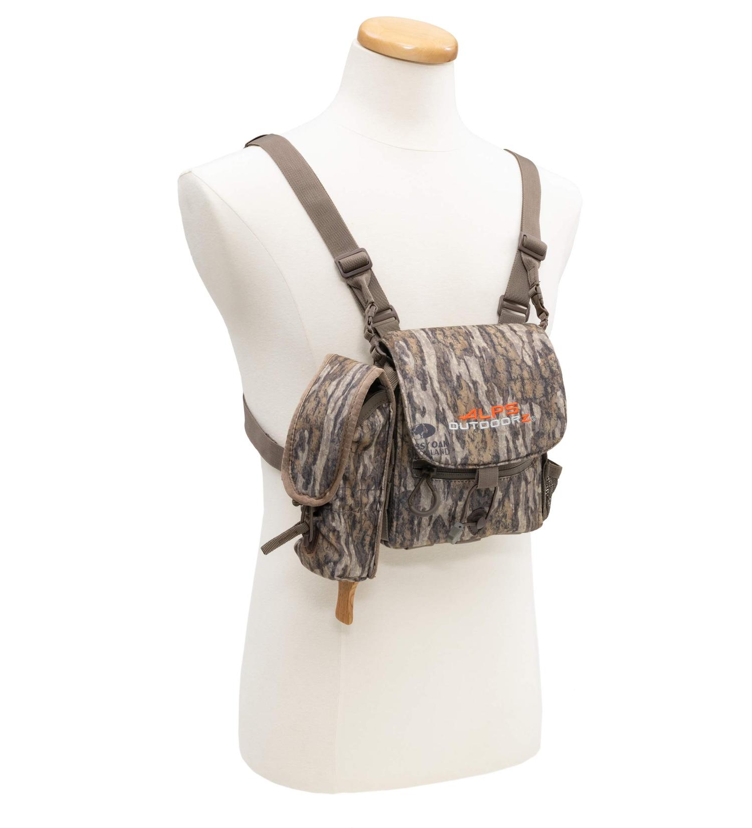 ALPS OutdoorZ Vantage Binocular Harness with Non-Metallic Straps & Removable Pocket in Mossy Oak - One Size - Buy Online on GoSupps.com