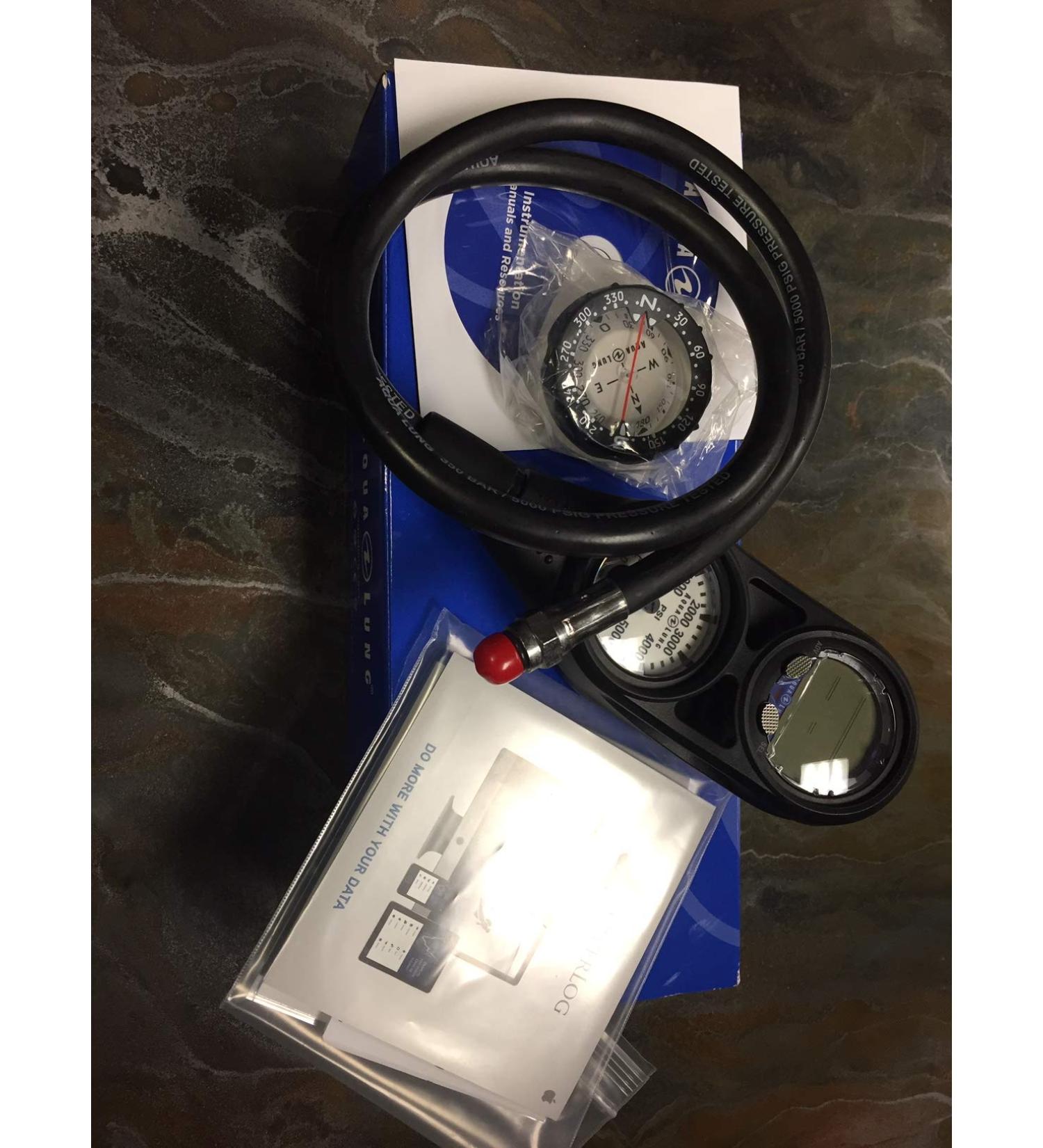 Aqua Lung i300 Dive Computer Blue - Essential Underwater Gear - Buy Online on GoSupps.com