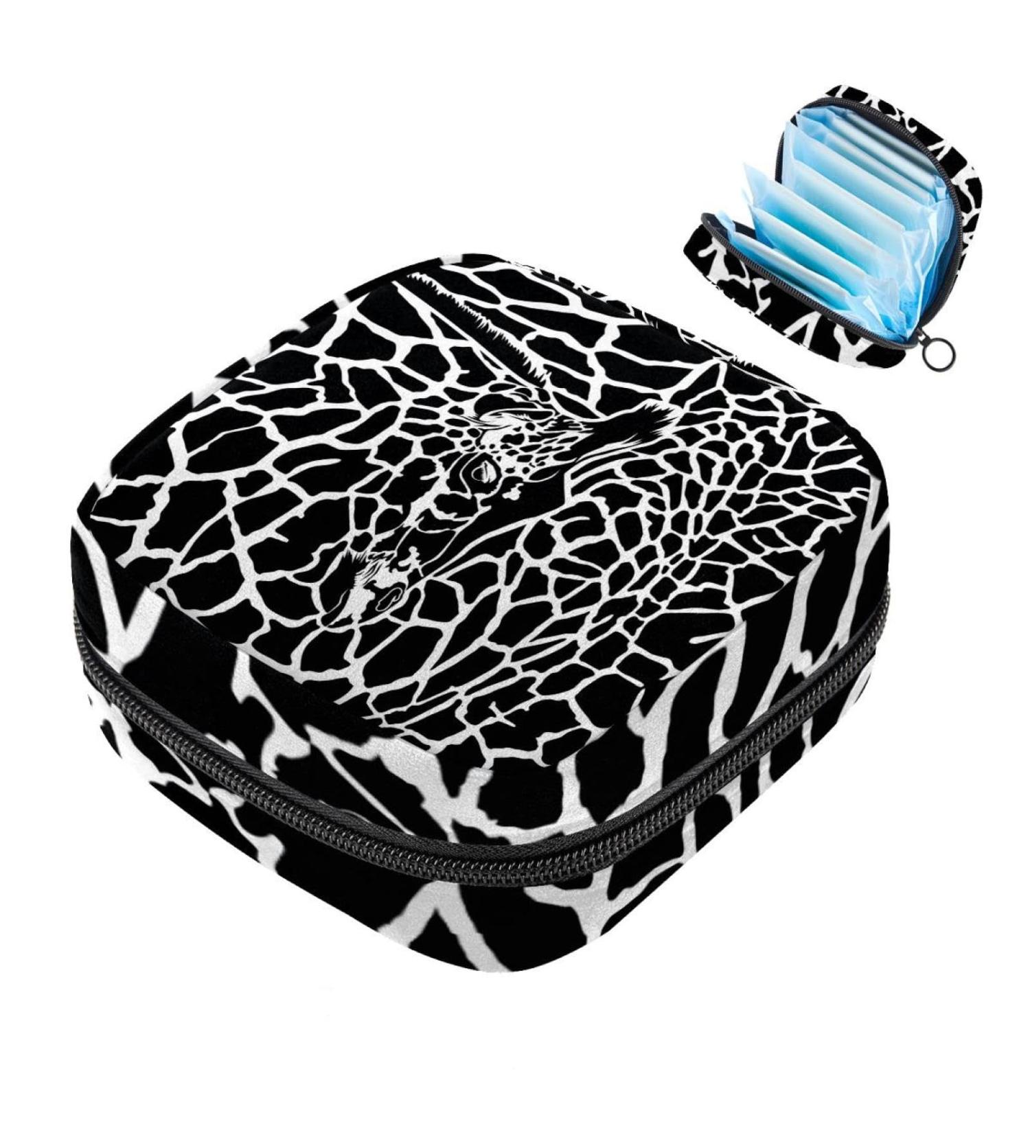 Muoooum Giraffe Pattern Bandage Storage Bag for Menstrual Pads & Cups - Portable Zip Pocket for Teens & Women - Color 1 4.7x6.6 - Buy Online on GoSupps.com