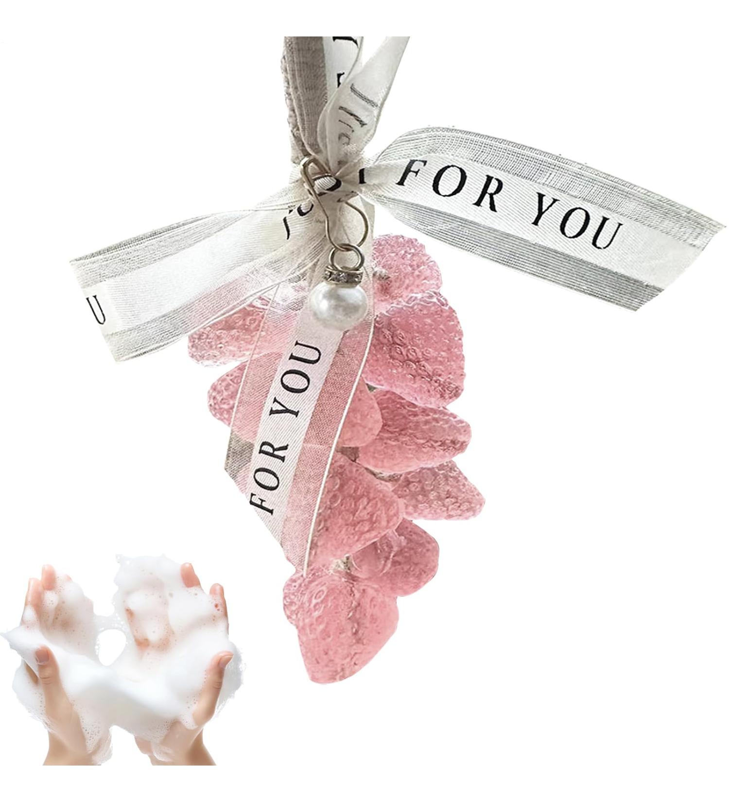 Savon Visage en Forme de Fraise | Savon Visage sur Cordon | Nettoyant Eclaircissant Decoratif Hydratant Pour Soin Peau Hommes Femmes Mains Corps - Buy Online on GoSupps.com