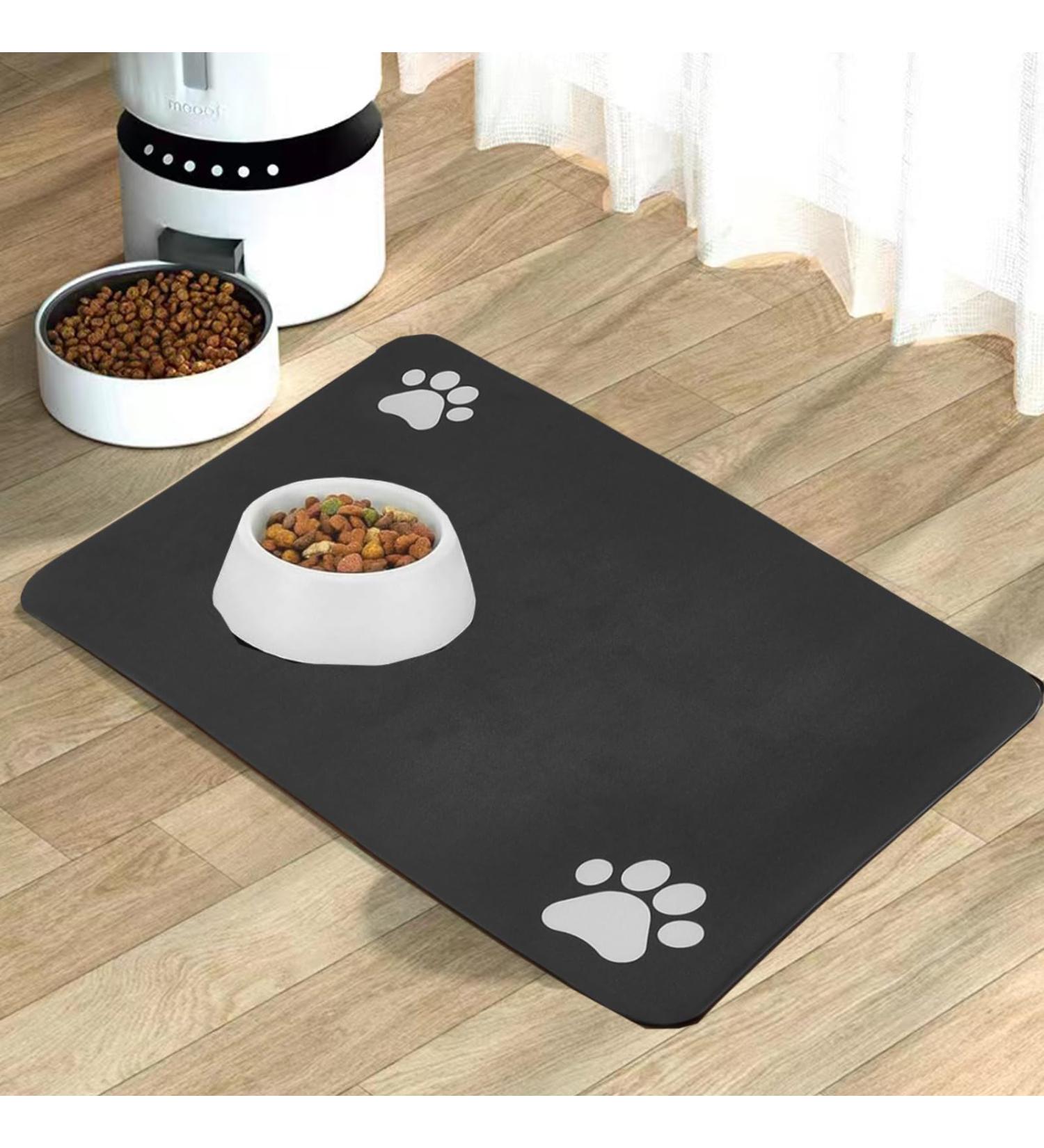 YQBFTC 60x40cm Slide-Resistant Dog Bowl Mat - Super Absorbent & Quick-Drying Feed Mat for Cats and Dogs (Black) - Set of 4 - Buy Online on GoSupps.com