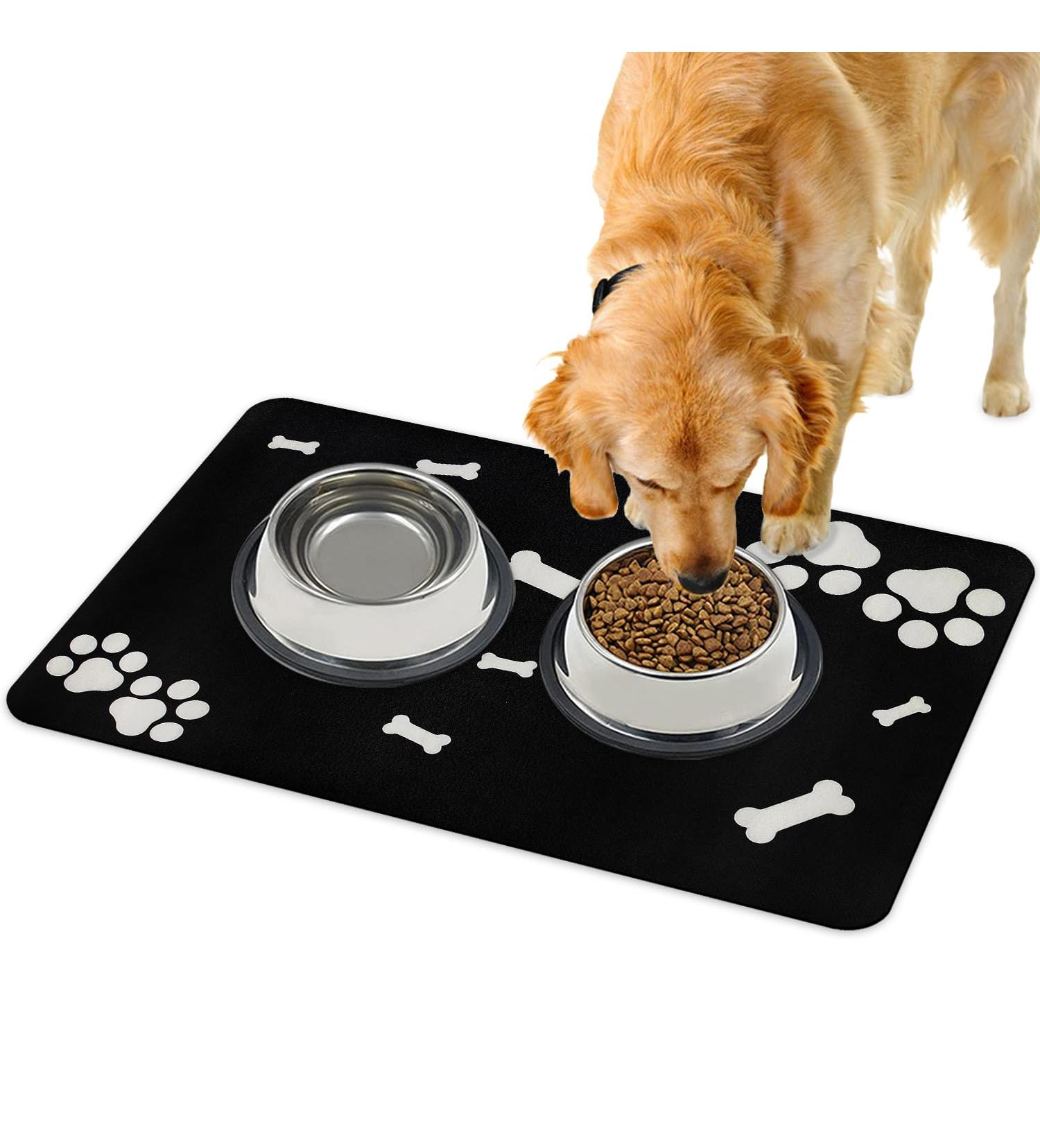 Yokupotac Slide-Resistant Dog & Cat Bowl Pad | Super Absorbent Feeding Mat 60x40 cm | Washable Black Underlay for Pets | Fressnapf Matte with Paws & Bones - Buy Online on GoSupps.com