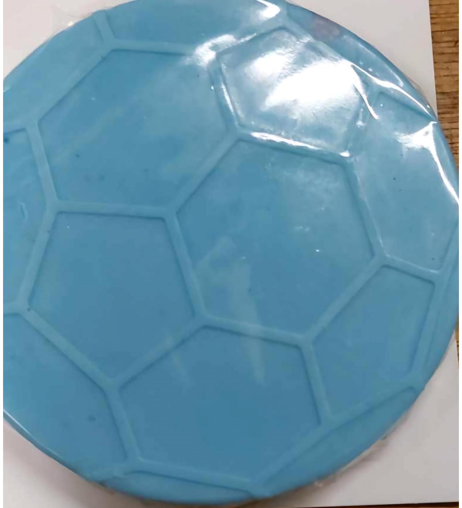 Football soap 7cm soaps fragrance free suitable for sensitive skin. colours will vary