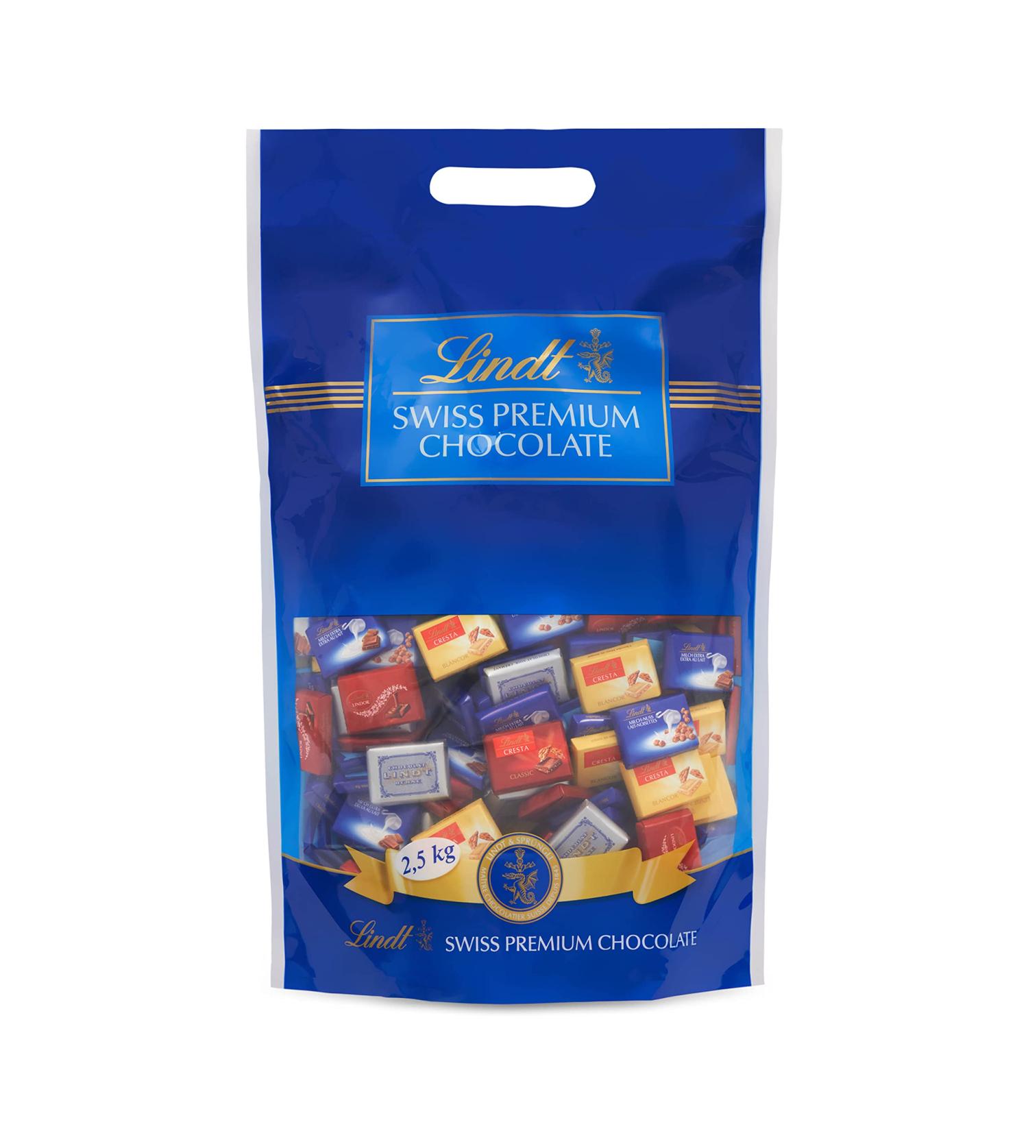 Lindt - Maxi Sachet Neapolitains SWISS PREMIUM CHOCOLATE - Assortment of Mini Milk Chocolates Milk-Hazelnut Milk and Nougat Shards White and Nougat Shards Black and Lindor Milk 2.5 kg - Buy Online on GoSupps.com