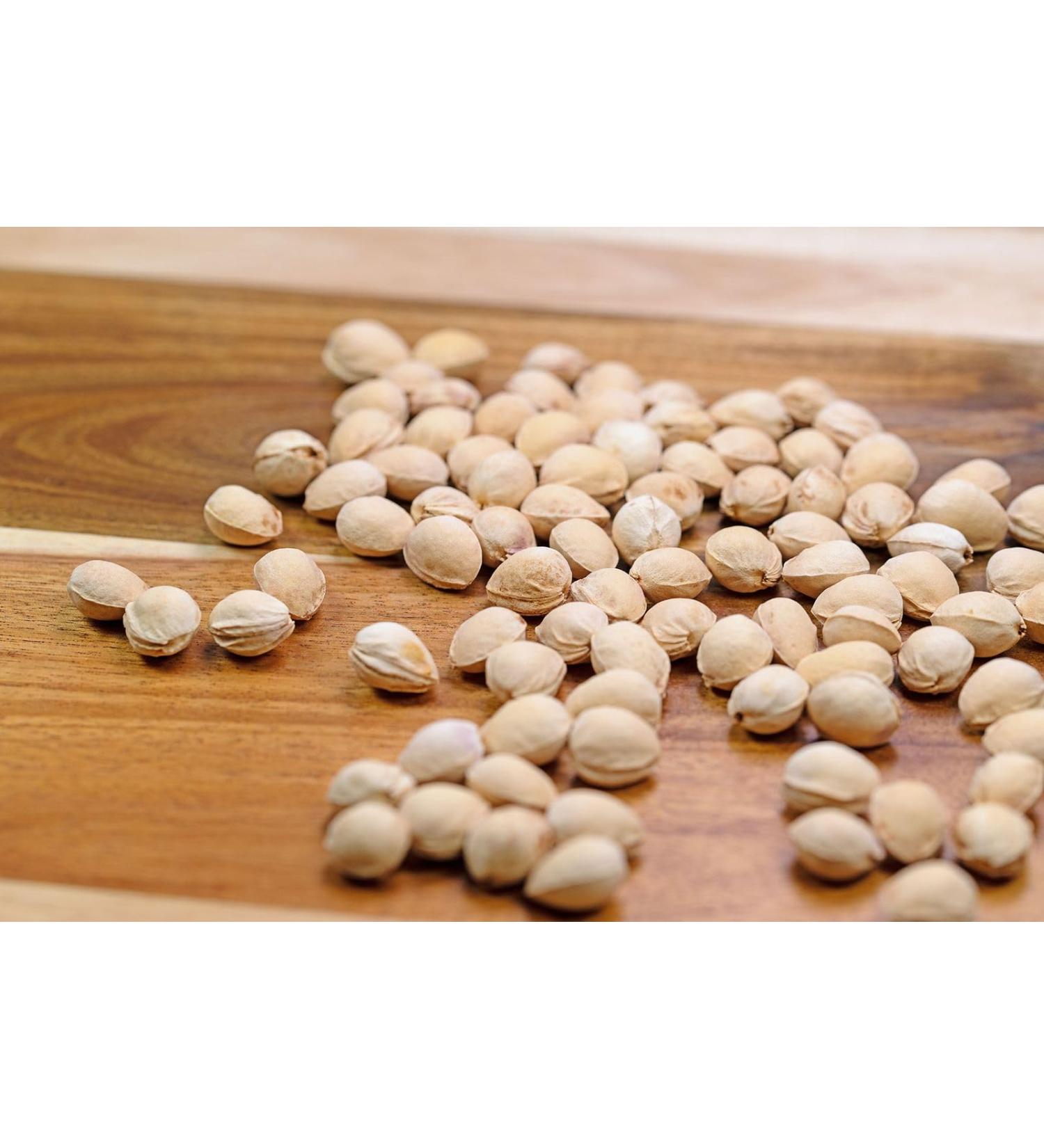 Lose cherry nuclei by Medisafety by Dr.Schandelmeier cleaned without chemicals thermally dried container from 0.5 to 20.0 kg size: cherry kernels 0.5 kg