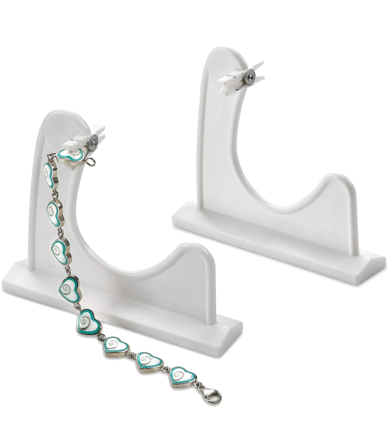 Medca Bracelet Buddy - Jewelry Fastening Aid for Bracelets and Watches - 2 Pack - Buy Online on GoSupps.com