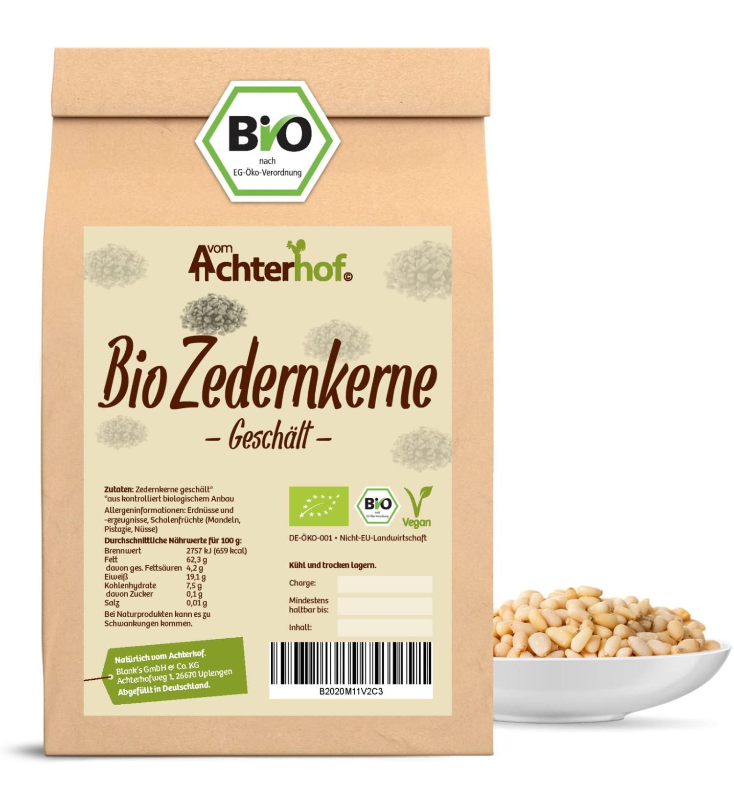 Cedar kernels peeled organic 100g |Pounded entire cedar nuts in organic quality |Intensive nutty taste |Ideal as a snack or for adding in smoothies pestos salads |from the Achterhof 100 g (1 Pack)