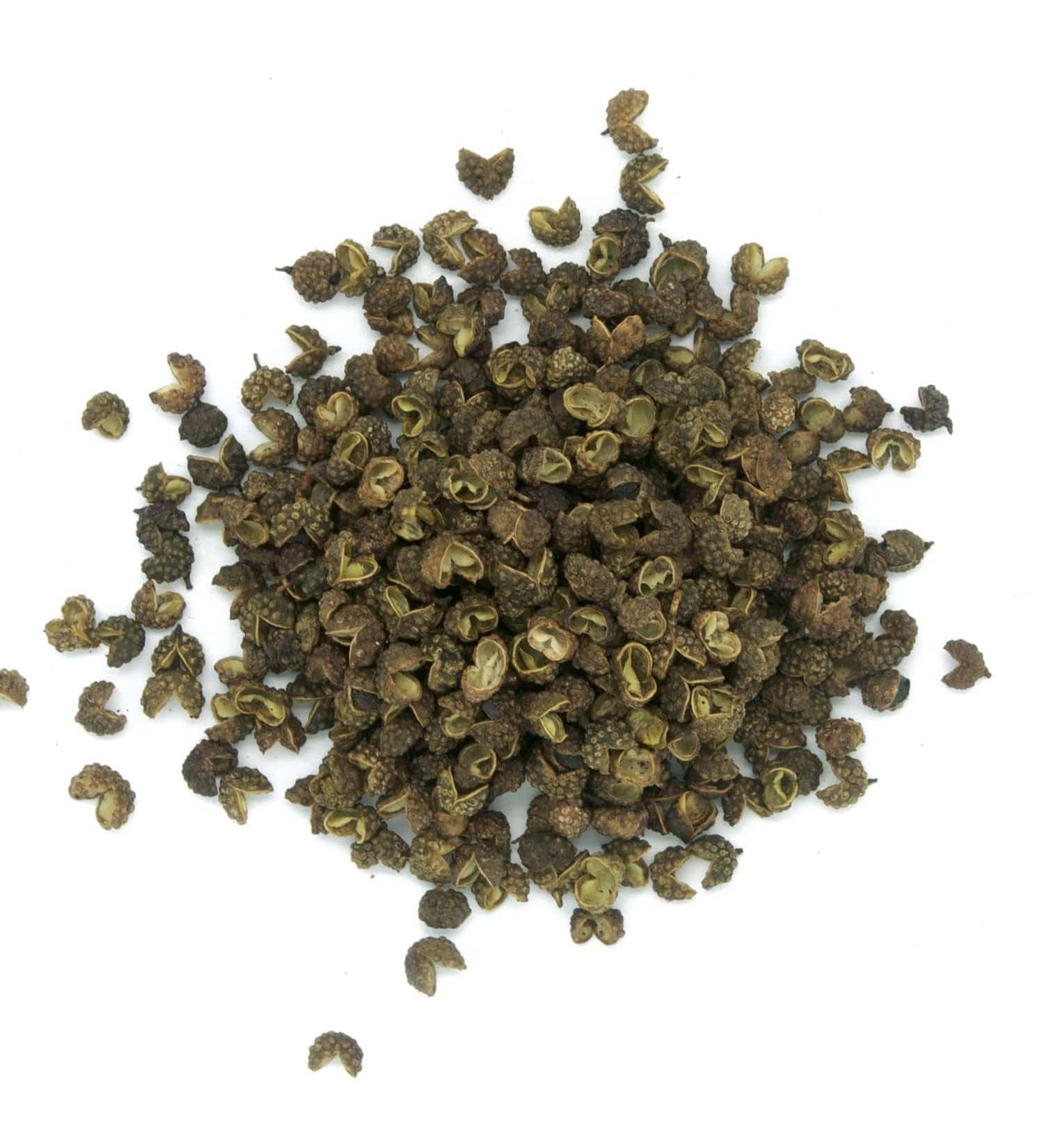 Aube-Gourmet Green Sechuan pepper in a glass 212ml of 50 grams