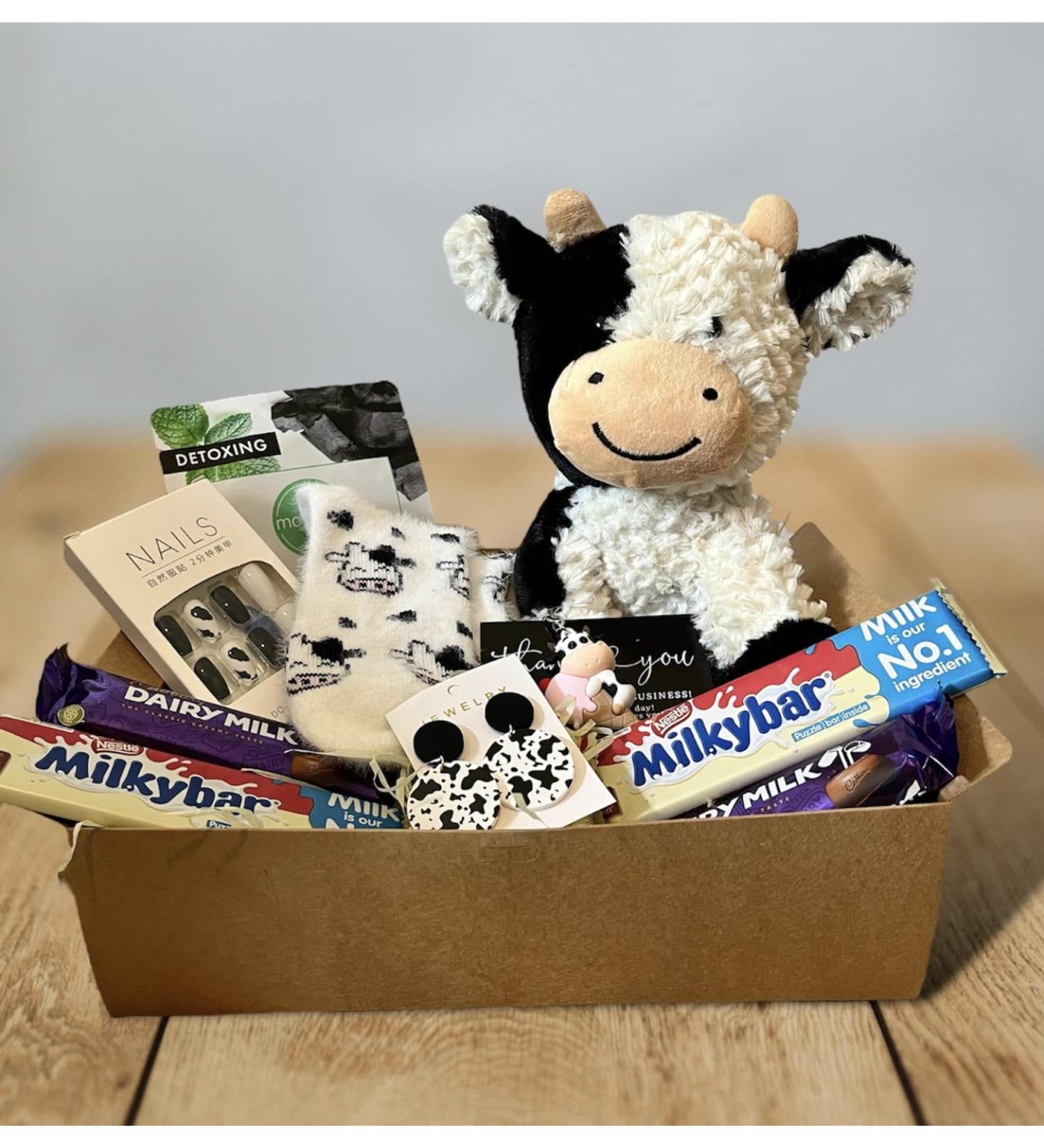 Cow gift box - Buy Online on GoSupps.com