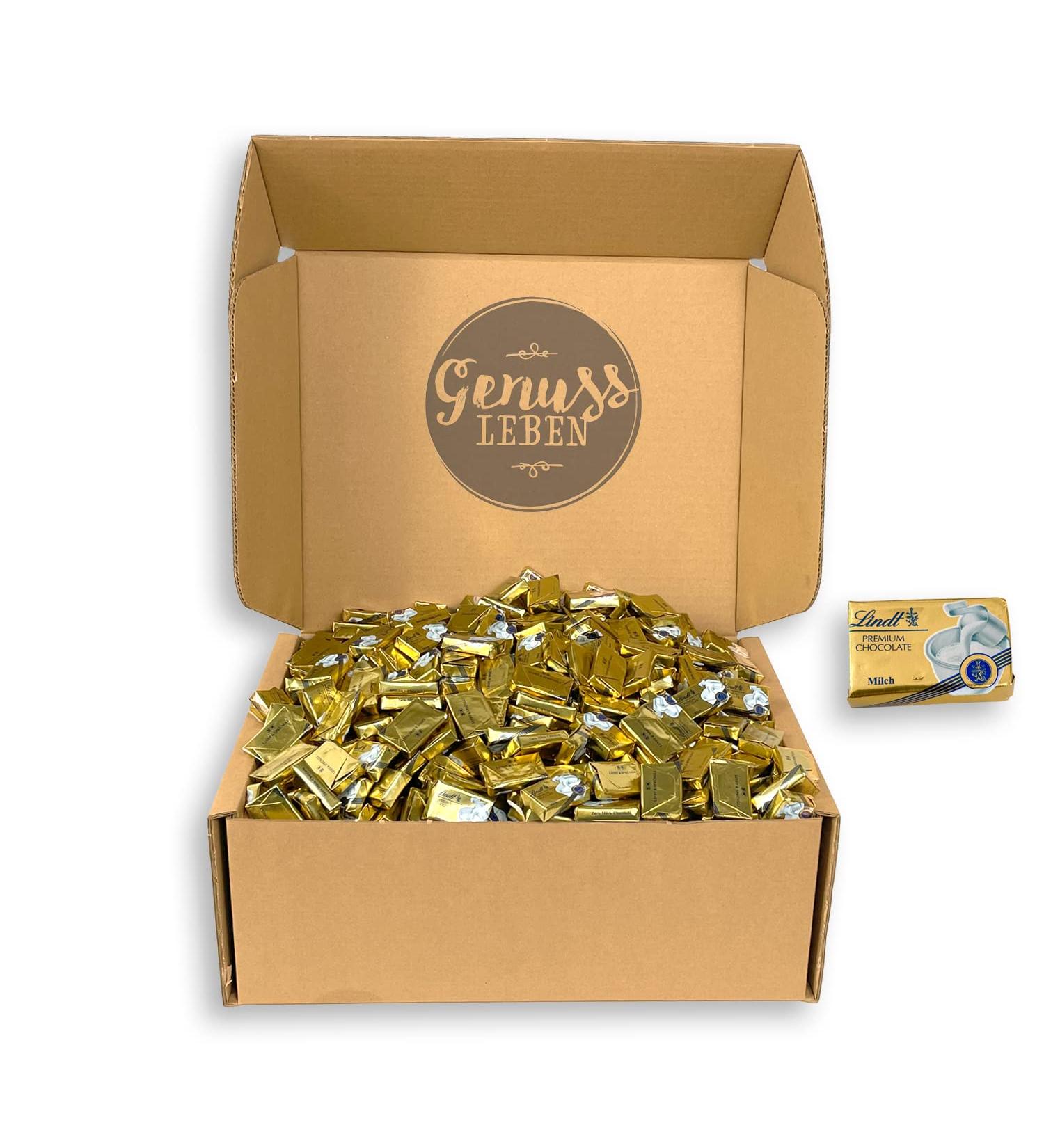 Buy Gourmet Box with 3500g Lindt Naps & Spr ngli | Perfect Sharing Treats - International Shipping Available - Buy Online on GoSupps.com