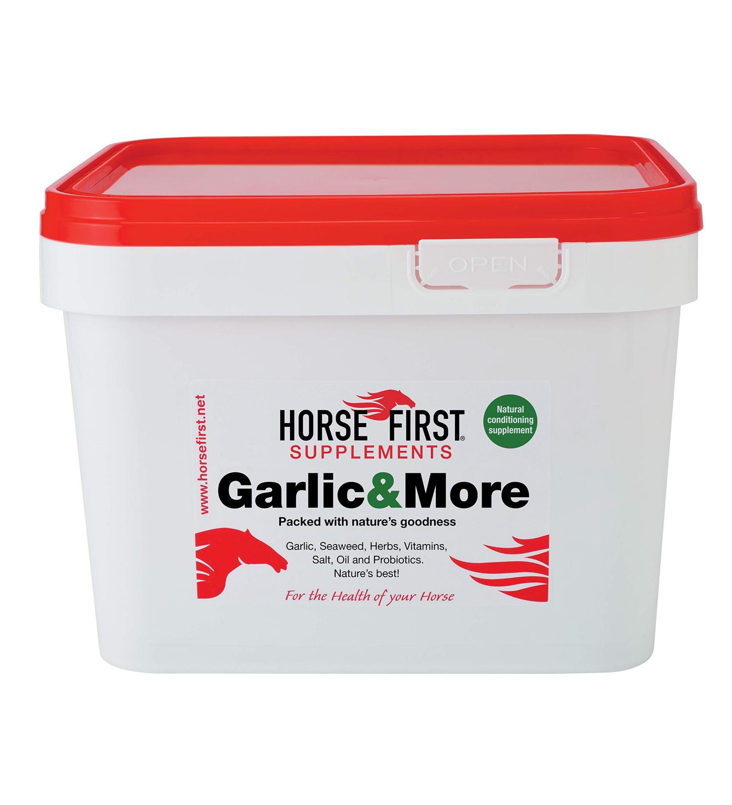 Horse First Garlic & More Natural Supplement 1.5 kg Red