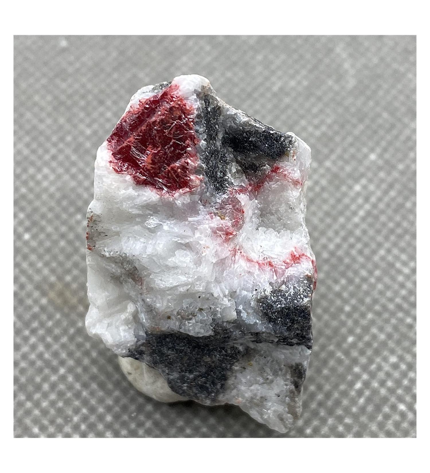 Natural Crystal Rough Natural tin Upper Stone Original red Stone Reiki Crystal Stone Collection