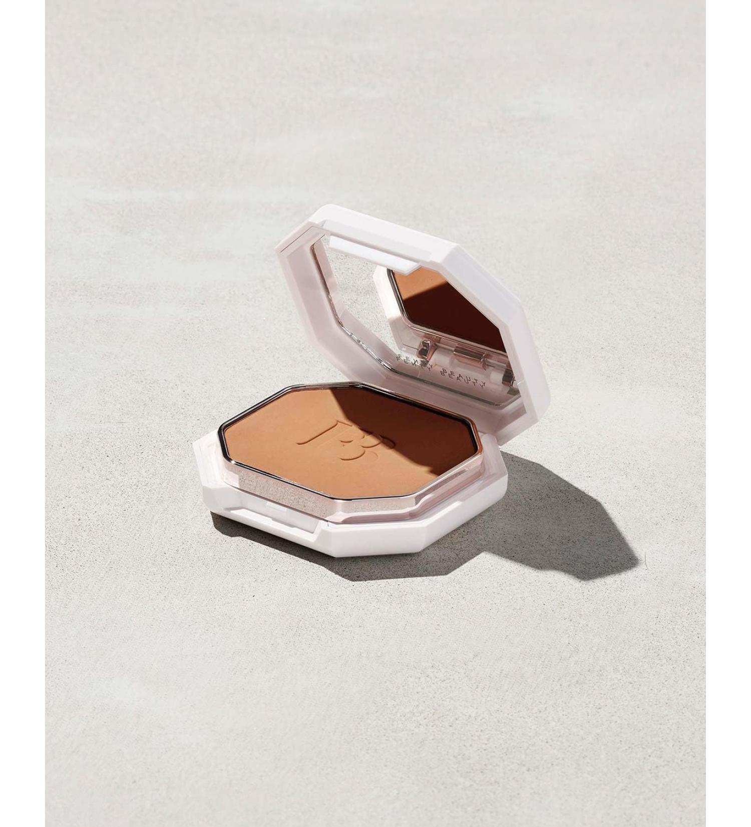 Buy Fenty Beauty Pro Filt'r Soft Matte Longwear Powder Foundation 300 - International Shipping Available - Buy Online on GoSupps.com