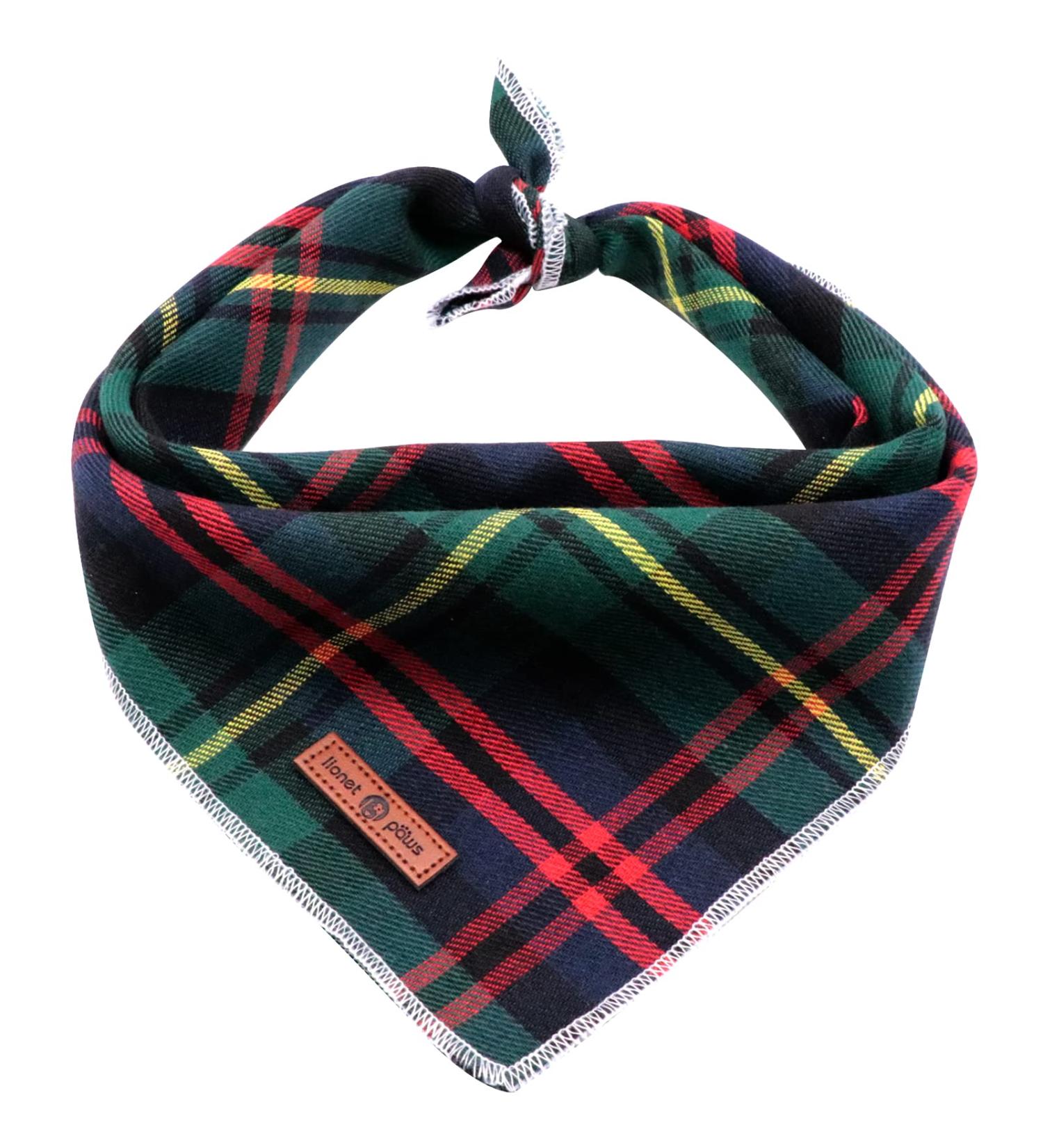 Shop Lionet Paws Christmas Dog Bandana - Checkered Green Triangular Scarf for Small Medium & Large Dogs (1-Pack) - Buy Online on GoSupps.com