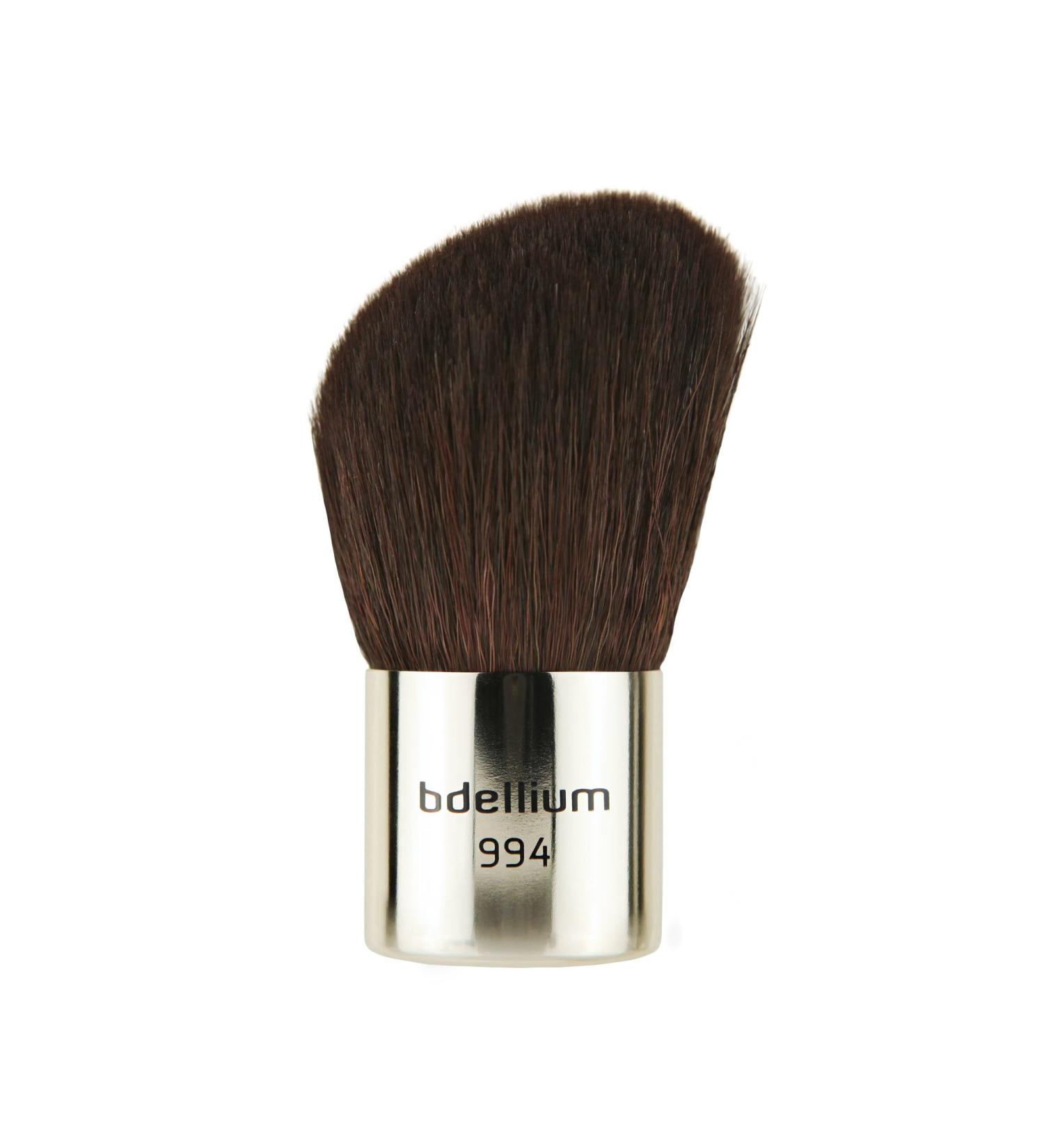 Bdellium Tools Professional Makeup Brush - Studio Series 994 Slanted Kabuki - With Soft Synthetic and Natural Mixed Fibers For Full Coverage Application (Silver 1pc)