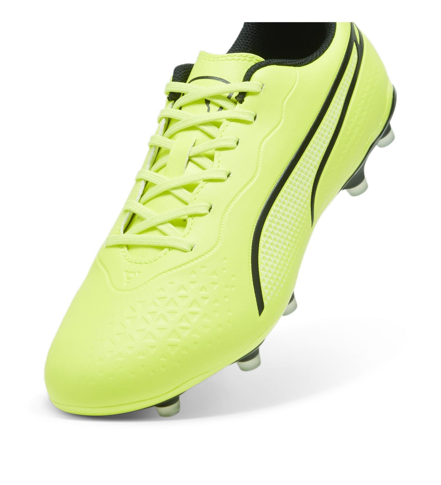 PUMA Unisex King Match FG/AG Soccer Shoes - Electric Lime & Black - Size 44.5 EU | International Shipping Available - Buy Online on GoSupps.com
