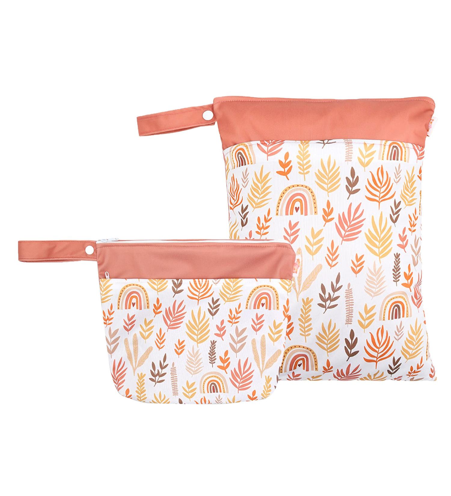 Maeau 2-Piece Wetbag Set for Fabric Diapers - Reusable Waterproof Baby Organizer & Gym Bags in 22 Patterns (20x28cm + 30x40cm) - Buy Online on GoSupps.com