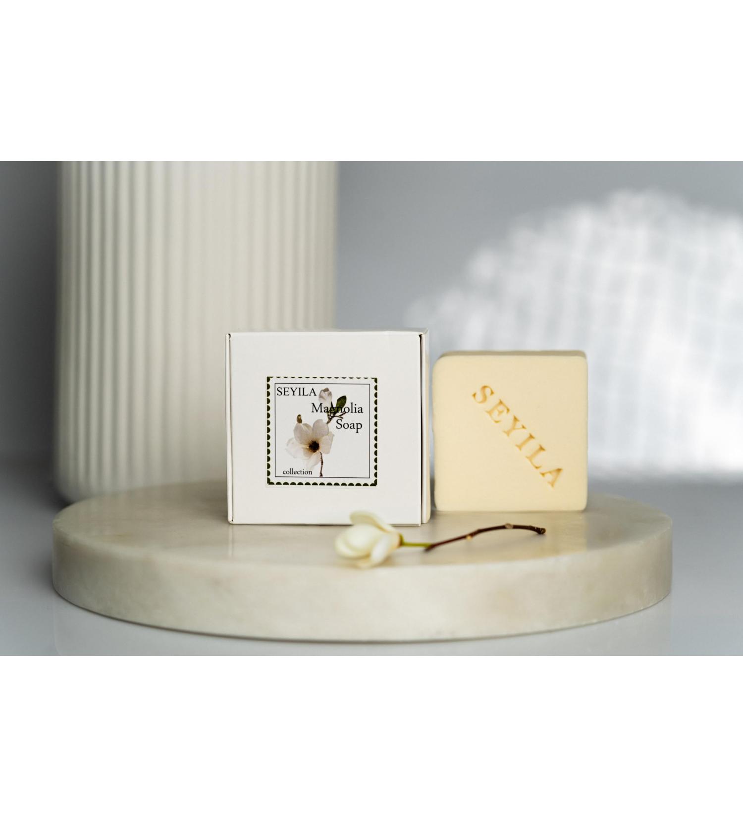 Generisch Magnolia Soap