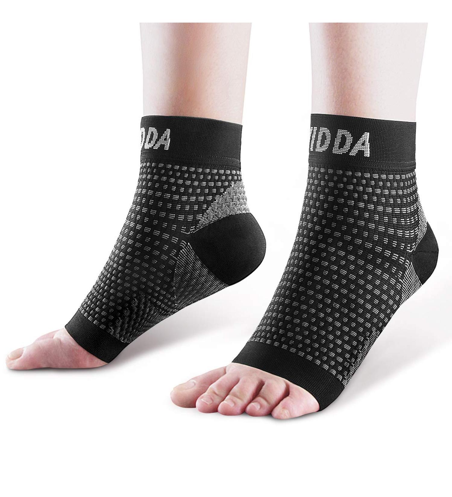 AVIDDA Plantar Fasciitis Compression Socks - Pain Relief for Men and Women (Black, Medium) - Buy Online on GoSupps.com