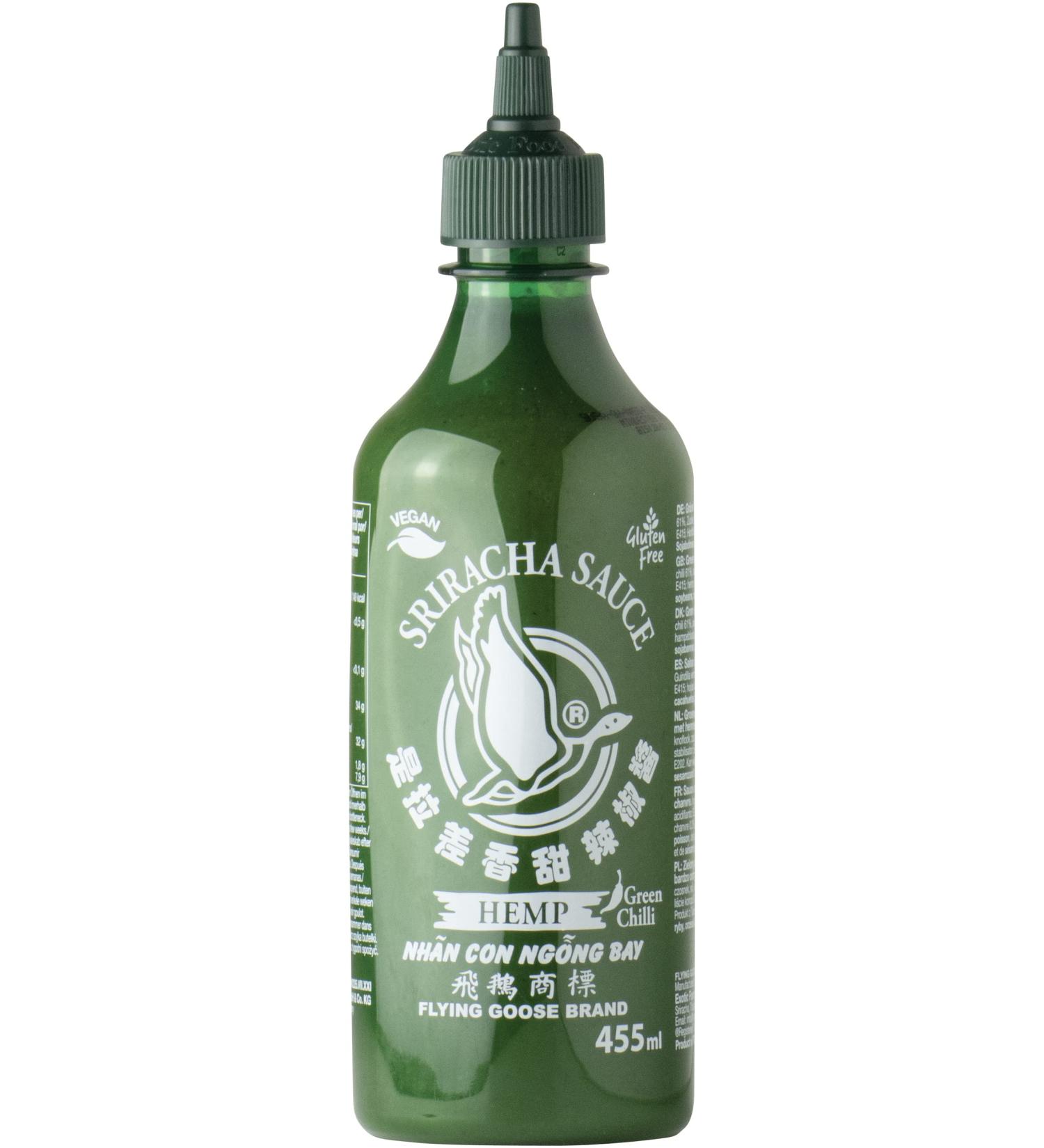 FLYING GOOSE Sriracha Chili Sauce - Green Hemp Flavor 525g / 455ml - International Shipping Available - Buy Online on GoSupps.com