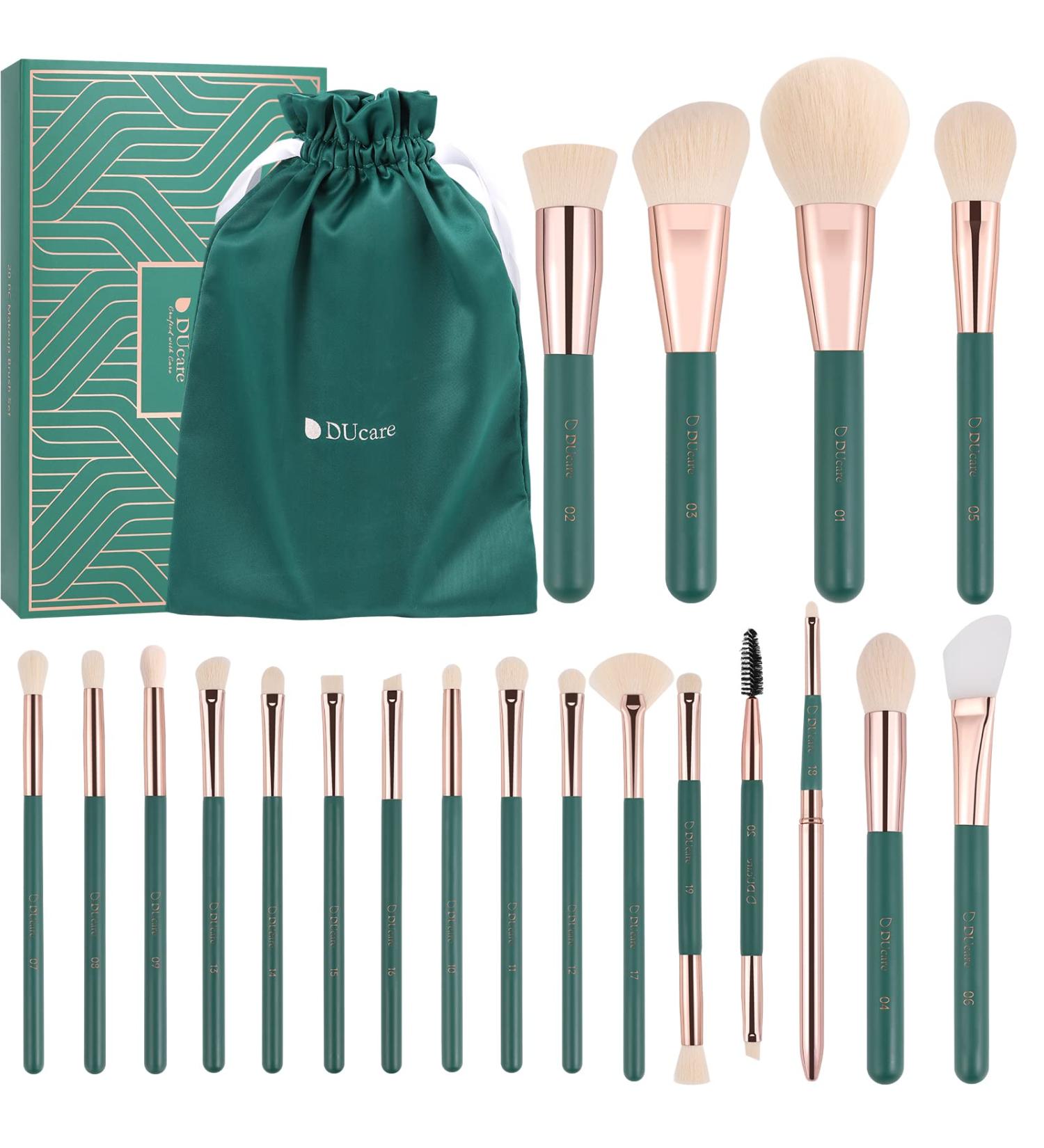 Ducare Professional 20Pcs Green Makeup Brush Set with Silicone Face Mask Brush - Kabuki Foundation Blending Powder Blush Concealers Eyeshadows - Buy Online on GoSupps.com