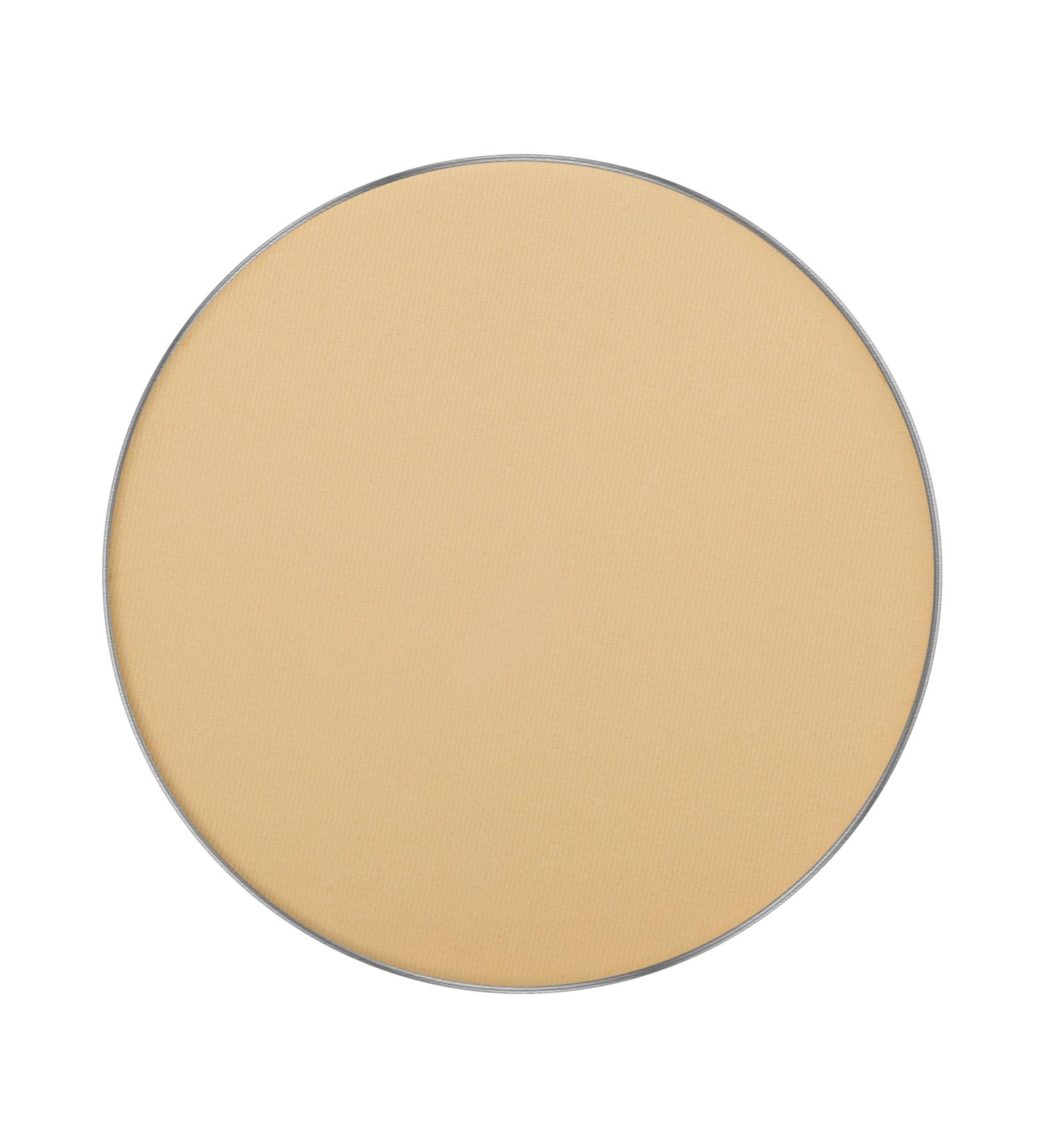 Inglot Freedom System Mattifying Pressed Powder pressed powder perfectly matted spherical polymers and hybrid silicone perfect for sports vegan S3 NF 5 gr: 302