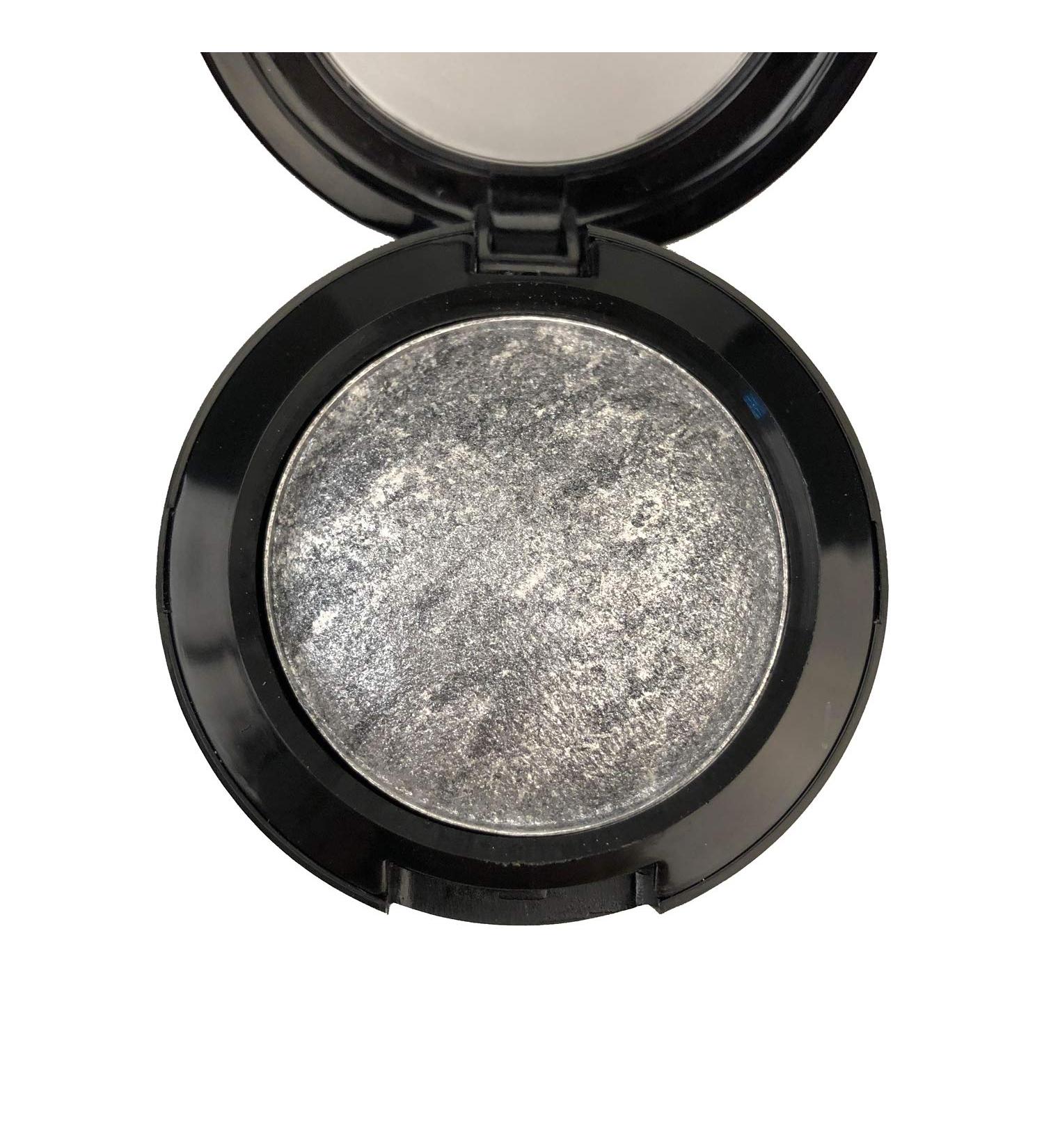 Mallofusa Single Shade Baked Eye Shadow Palette - 15 Metallic Colors (Moon Light) - Buy Online on GoSupps.com