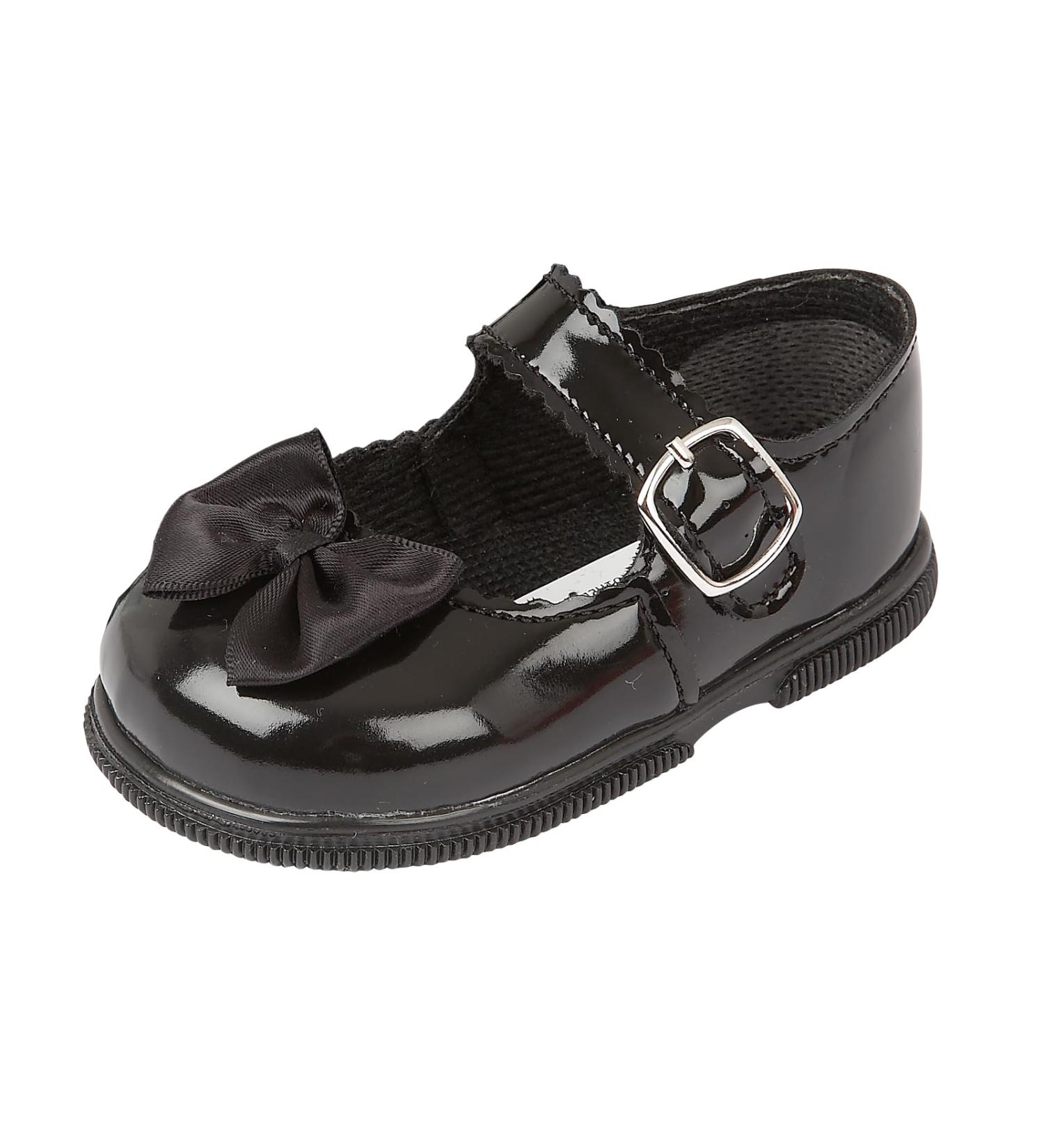 Early Days Baypods Toddler Shoes | Hard Sole Baby Girls First Walking Shoes | Anti-Slip Sole First Walkers | Made in England | 4 UK Child | Black Patent - Buy Online on GoSupps.com