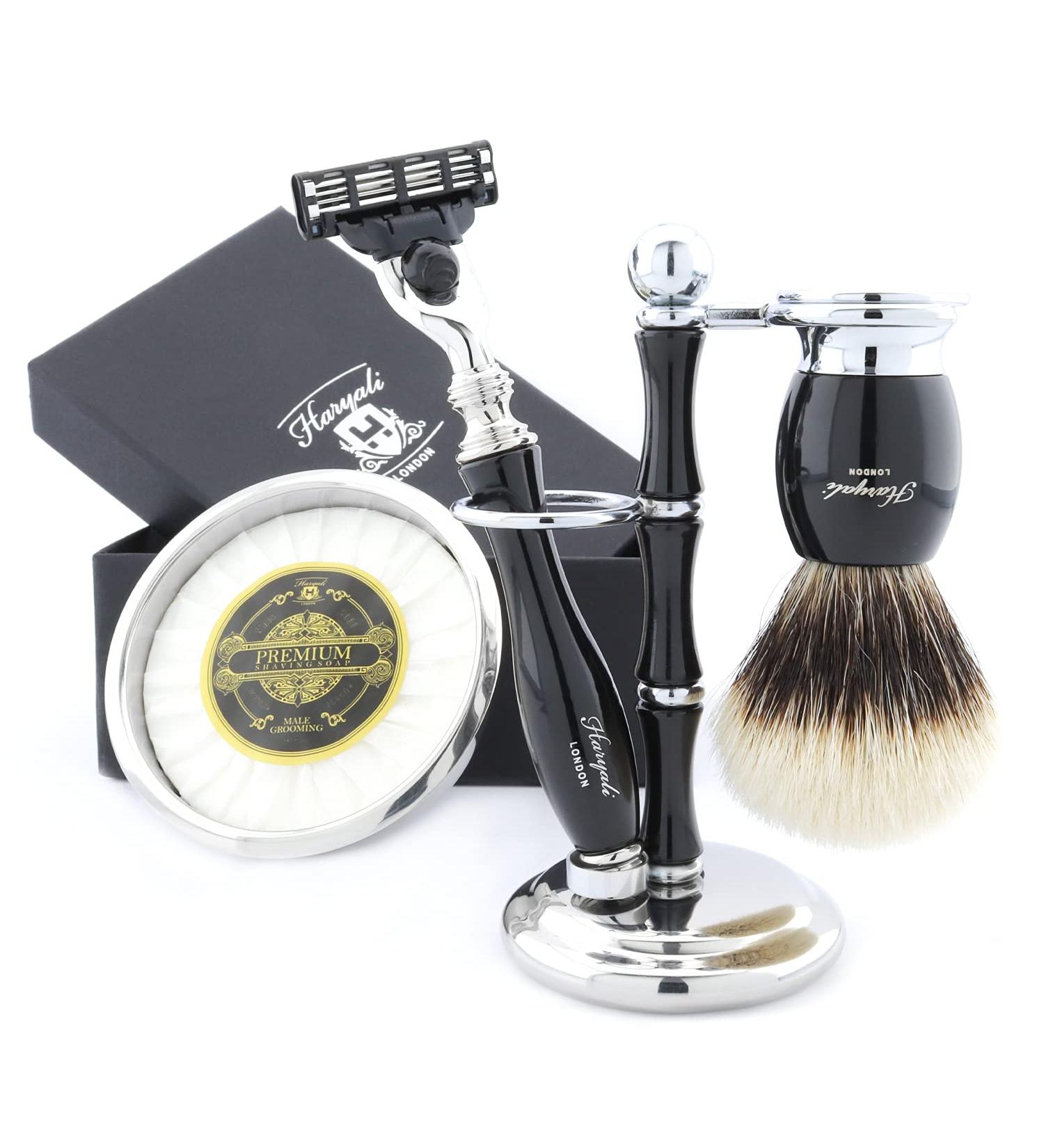 Haryali London Shaving Set with 3 Razor Blades Brush and Stand Black 5 Pieces