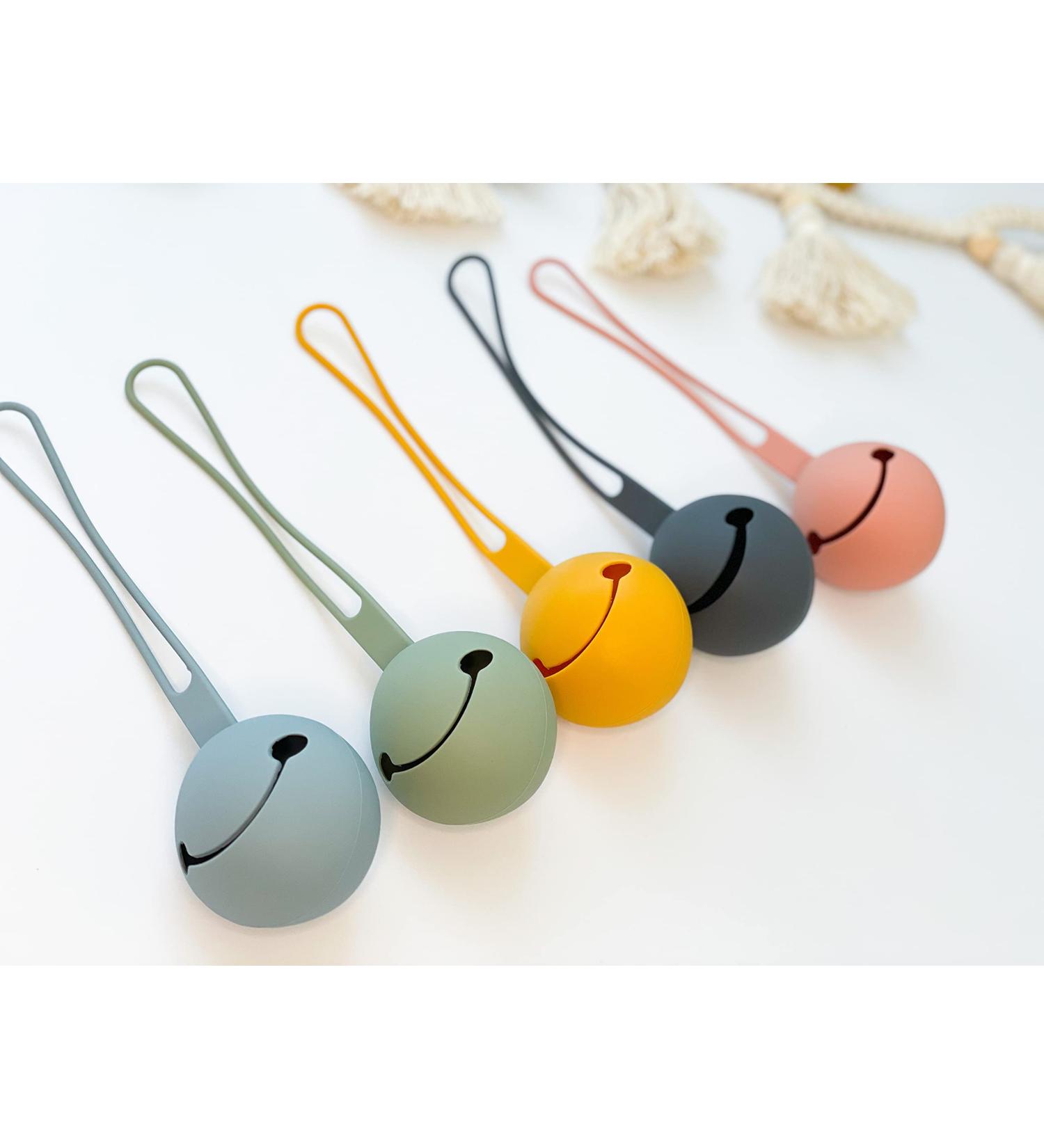 Pacifier box/pacifier bag/pacifier strap/pacifier storage (yellow)