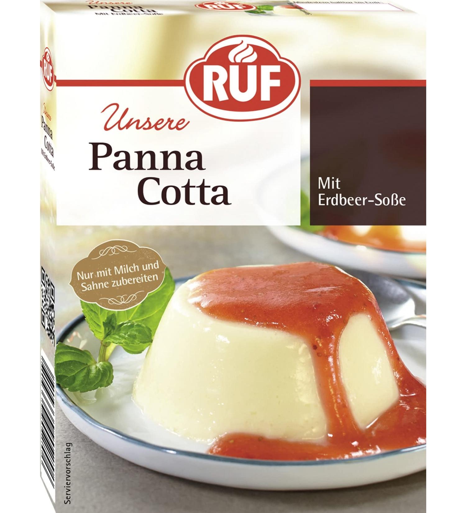 Call call panna cotta with strawberry sauce