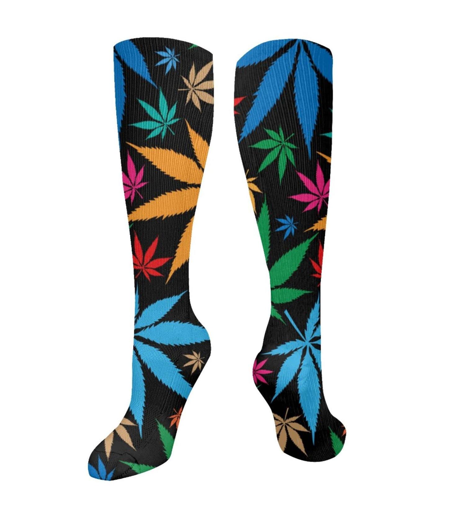 Leaf Compression Socks for Men & Women | 15-20 mmHg Support for Running & Cycling - Buy Online on GoSupps.com