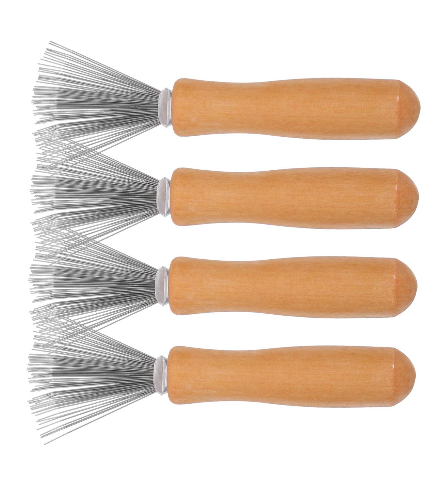 ERINGOGO 4 pi ces Lot de Nettoyeurs Peigne Ergonomiques pour Enlever Cheveux et Poils Outil Pratique pour Brosses et Peignes Facile Transporter - Buy Online on GoSupps.com
