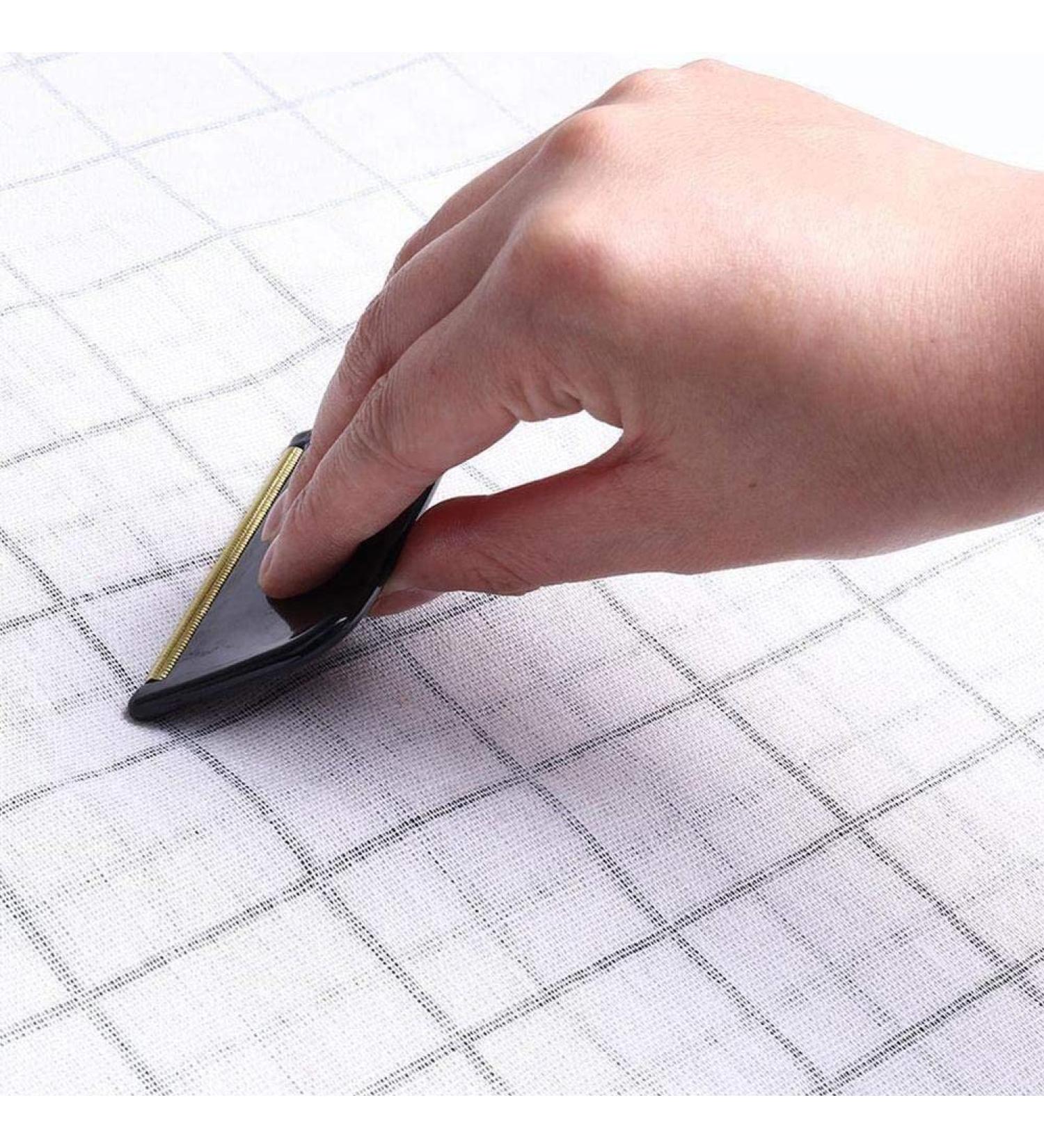 Manual Clothes Brush & Lint Remover - Sweater Comb for Wool & Cashmere - Hair Ball Trimmer - V8A4 Rose - Buy Online on GoSupps.com