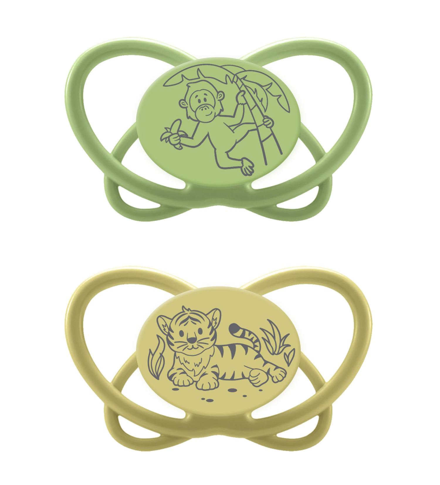 Nip Schnuller Green My Butterfly Pacifier - Sustainable Eco-Friendly Extra Flat Silicone for 0-6 Months - Buy Online on GoSupps.com