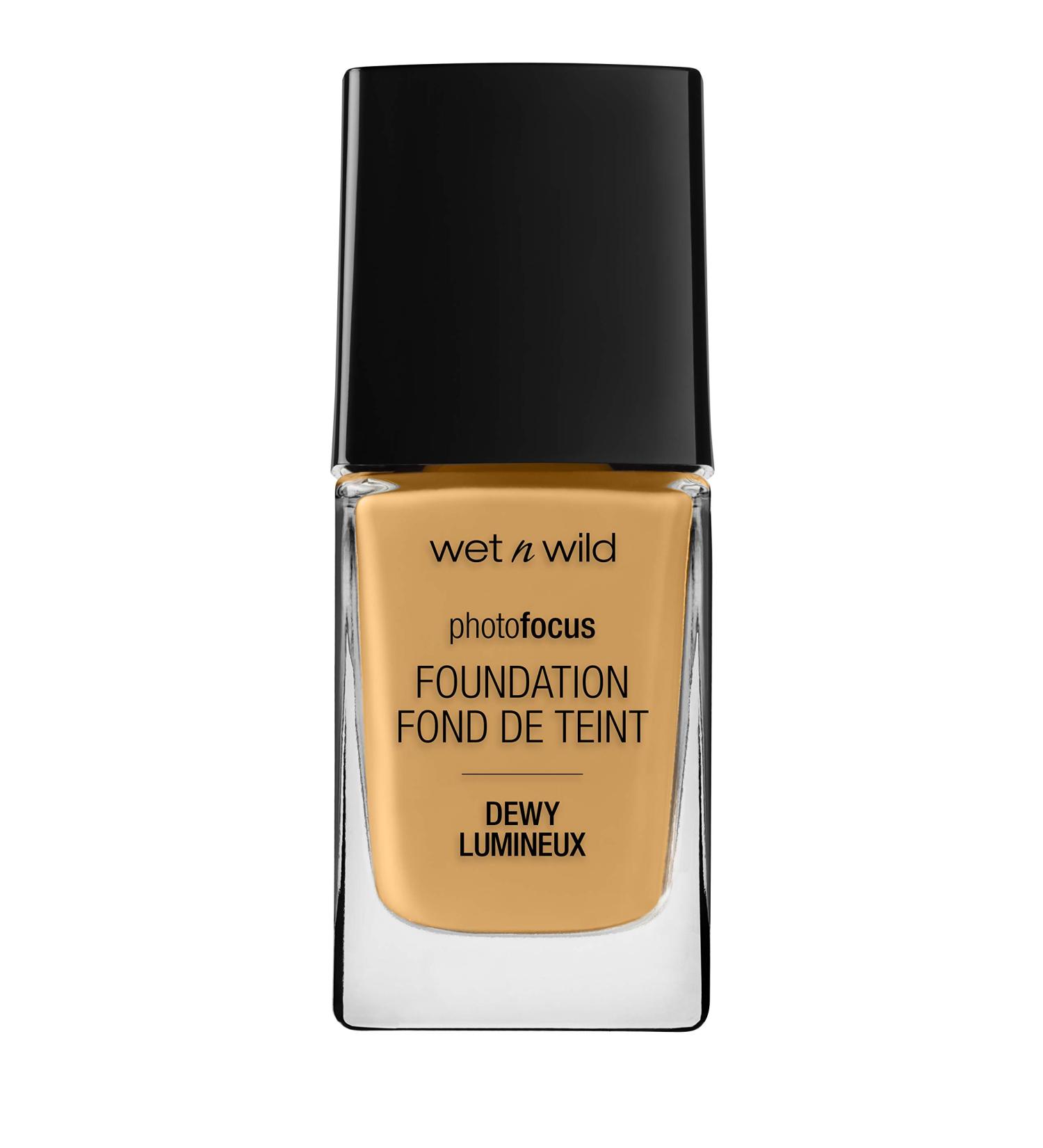 Wet n Wild Photo Focus Foundation Dewy Weightless Foundation with Nourishing and Long-wearing Formula Buildable Coverage Ideal for Normal to Dry Skin Type Vegan Desert Beige