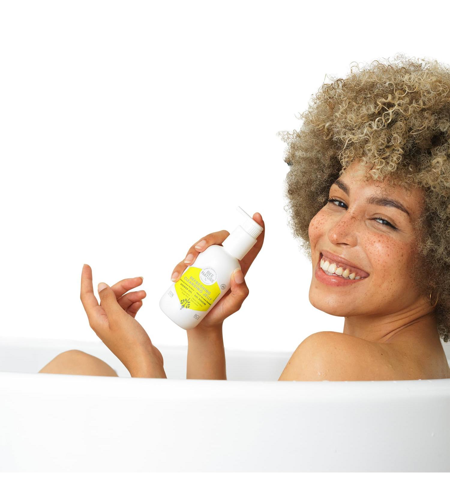 Bee Nature - Organic Refreshing Shower Gel - Body Wash - Gentle Cleansing & Moisturize - Honey and Lemon Verbena Scent - 100% Natural - 200ml shower gel lemon refreshing - Buy Online on GoSupps.com