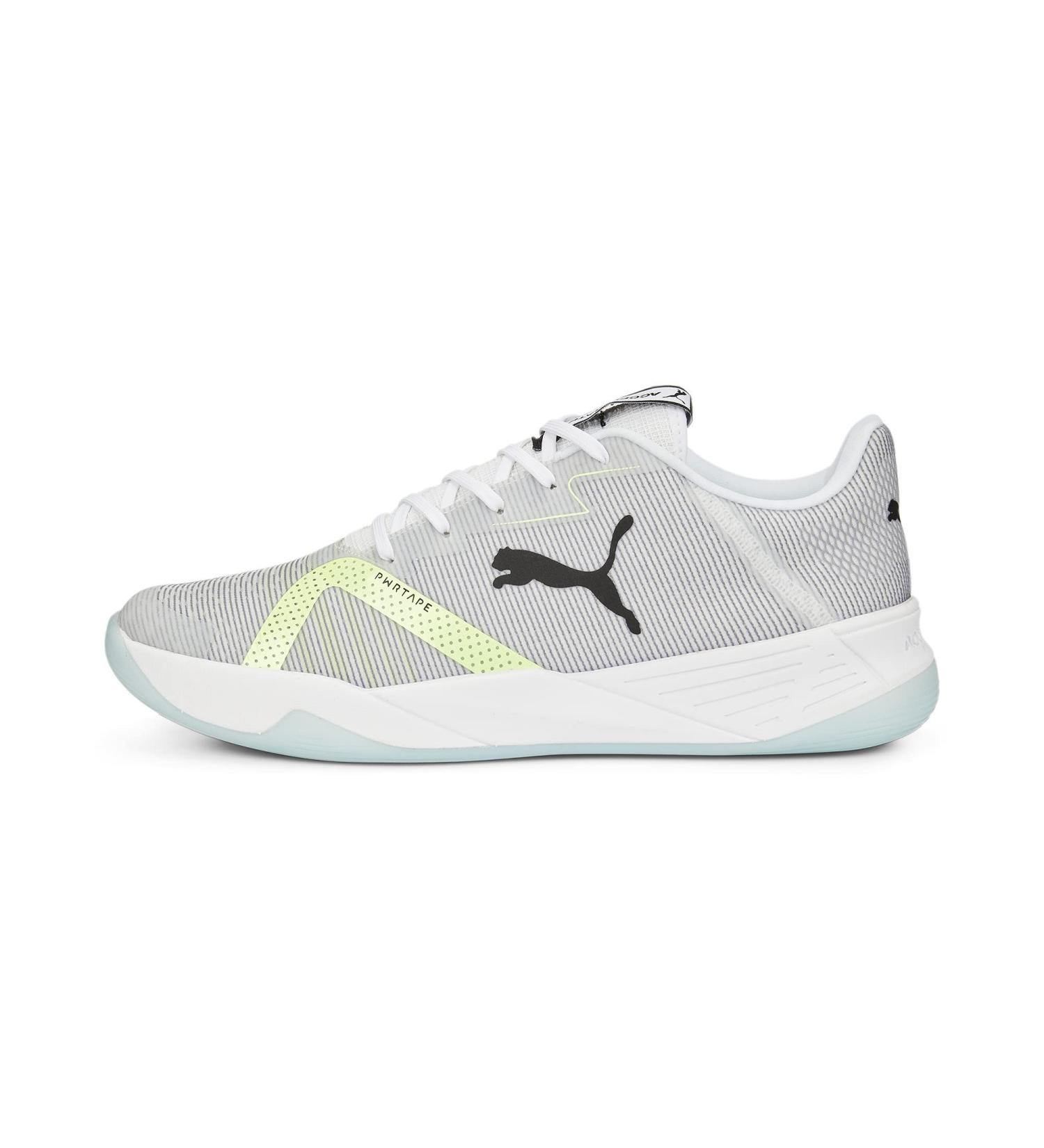PUMA Unisex Accelerate Turbo Nitro II - Hallenturnschuh 41 EU | Puma White Black & Fizzy Light Nitro Blue - International Shipping Available - Buy Online on GoSupps.com