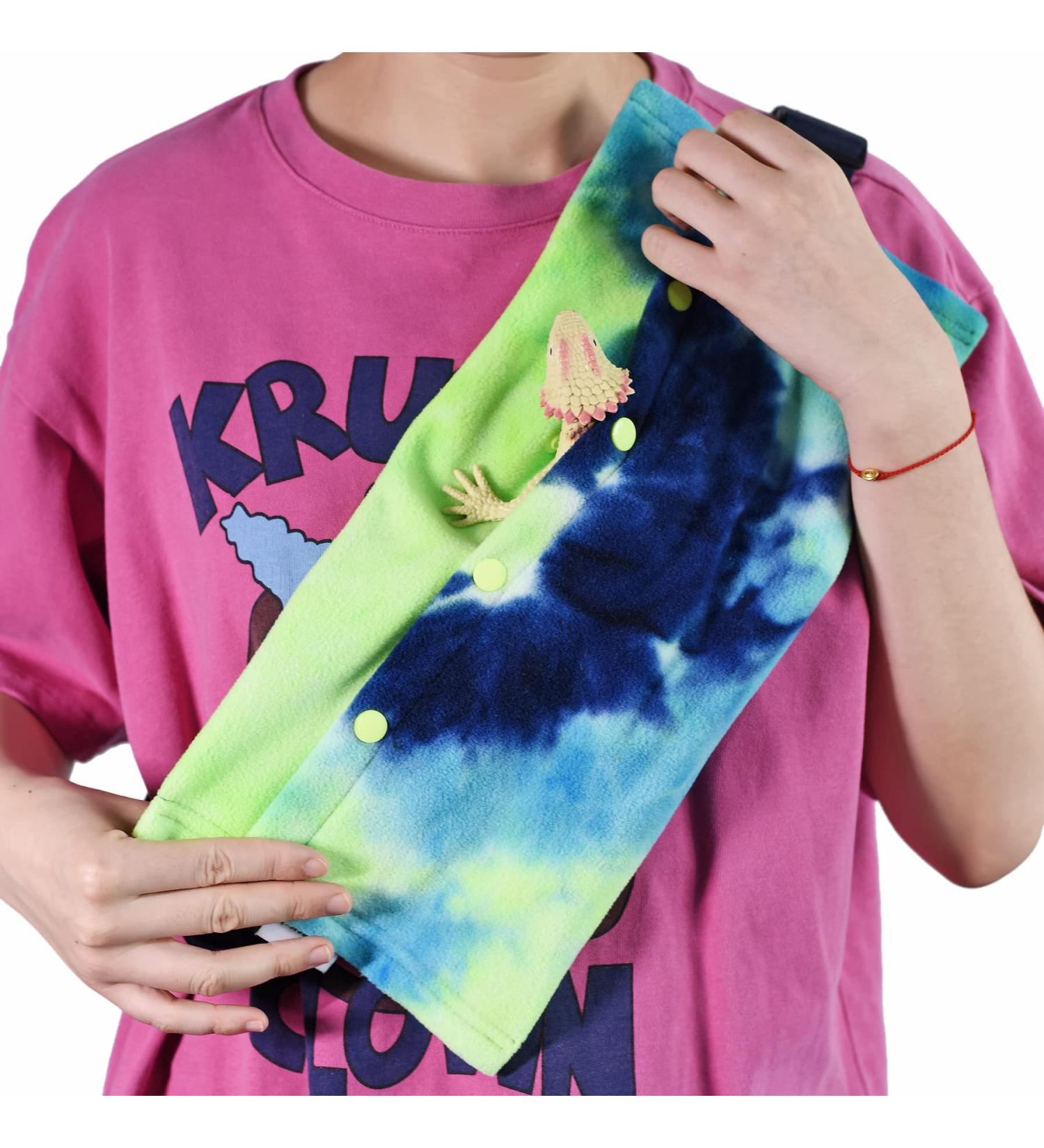 LIKZINWA Adjustable Small Animal Sling Carrier for Bearded Dragons Lizards and Small Reptile (Blue-Green) - Buy Online on GoSupps.com