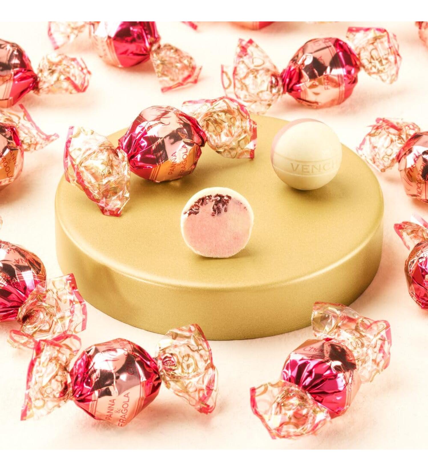 Venchi - Chocomousse Strawberry & Cream, 1kg - Chocolates with Crunchy Strawberry Shards - Gluten Free