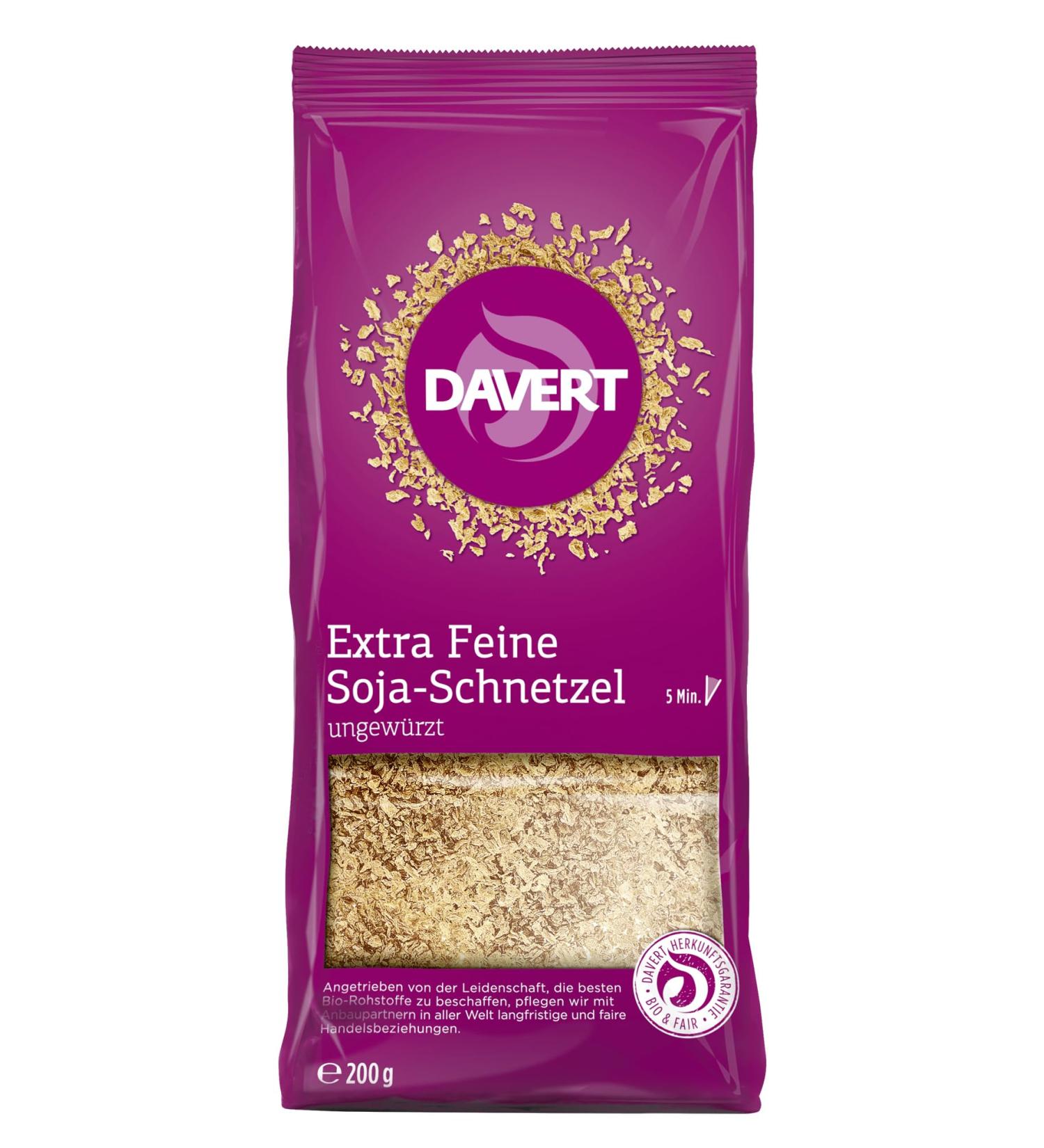 Davert Extra Feine Soy-Schnetzel 200g - Organic Unseasoned Vegetarian Alternative for Dishes & Fillings - 100% Davert Quality - Buy Online on GoSupps.com