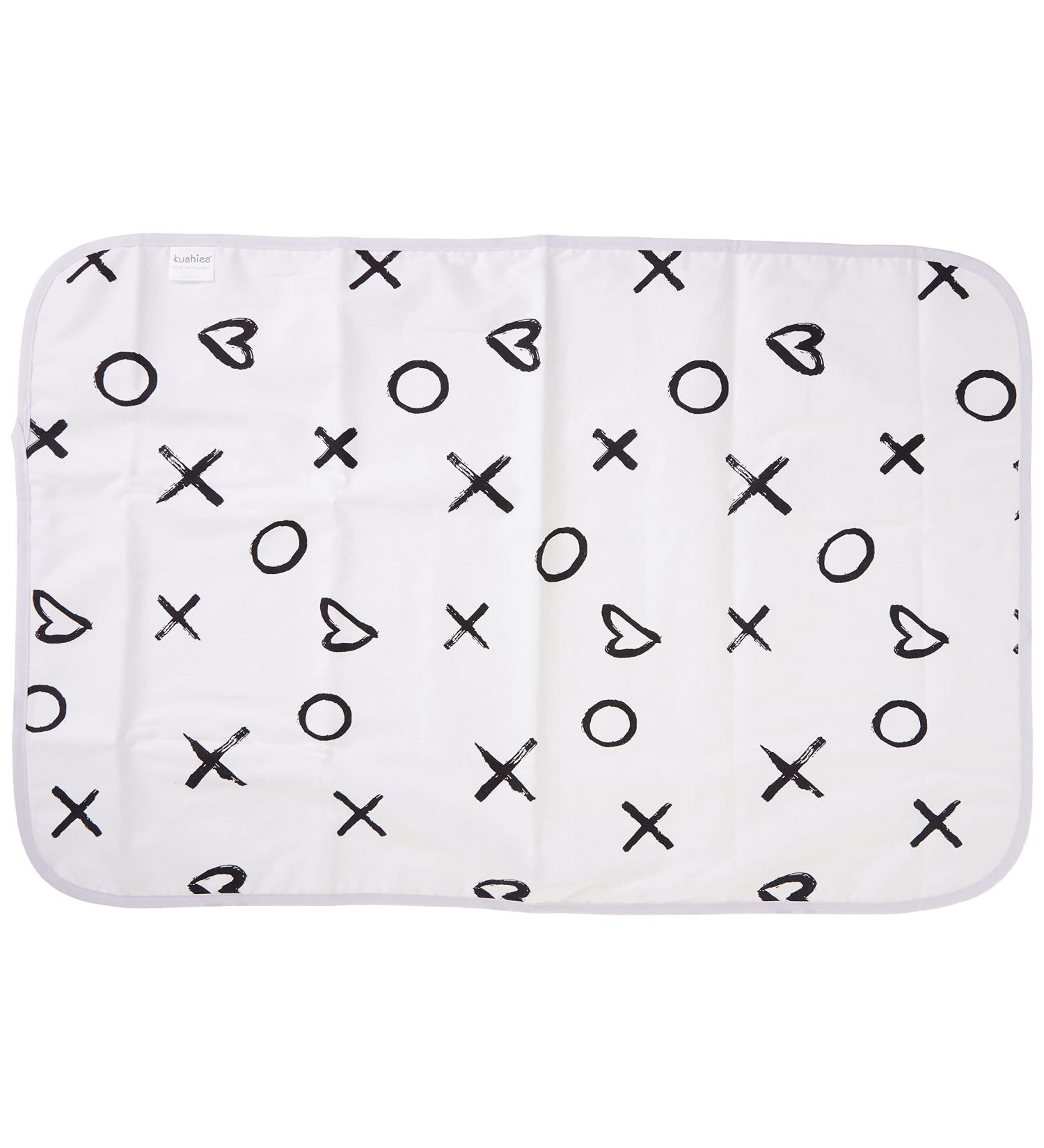 Kushies Deluxe Change Pad Flannel XO Black & White - P210-639 - Buy Online on GoSupps.com