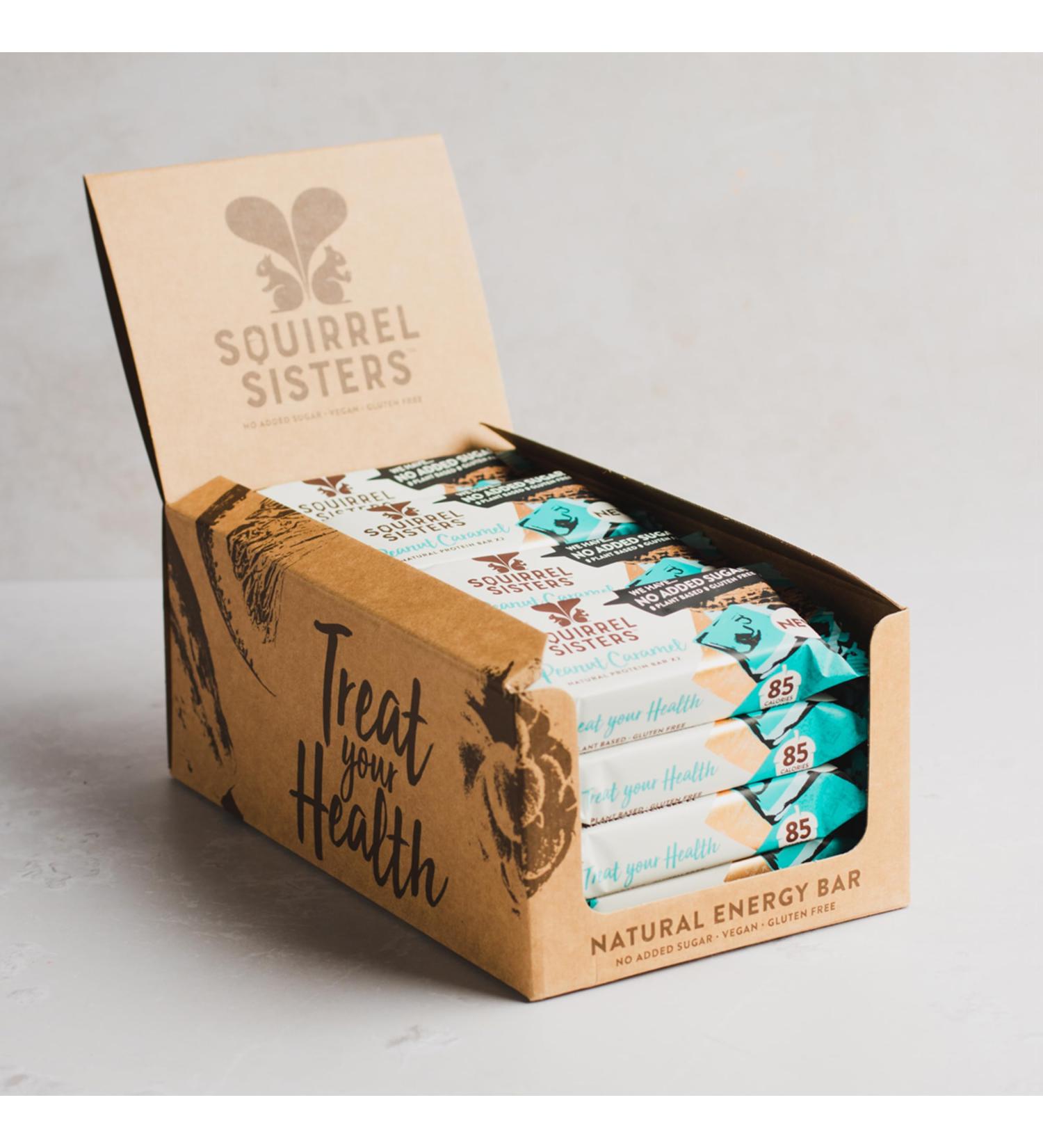 Squirrel Sisters - Peanut Caramel Natural Protein Bar (16 x 40 g) No Added Sugar Plant-Based Vegetarian Vegan Gluten-Free Energy Snack with Peanuts Dates Sultanas Sunflower & Pumpkin Seeds - Buy Online on GoSupps.com