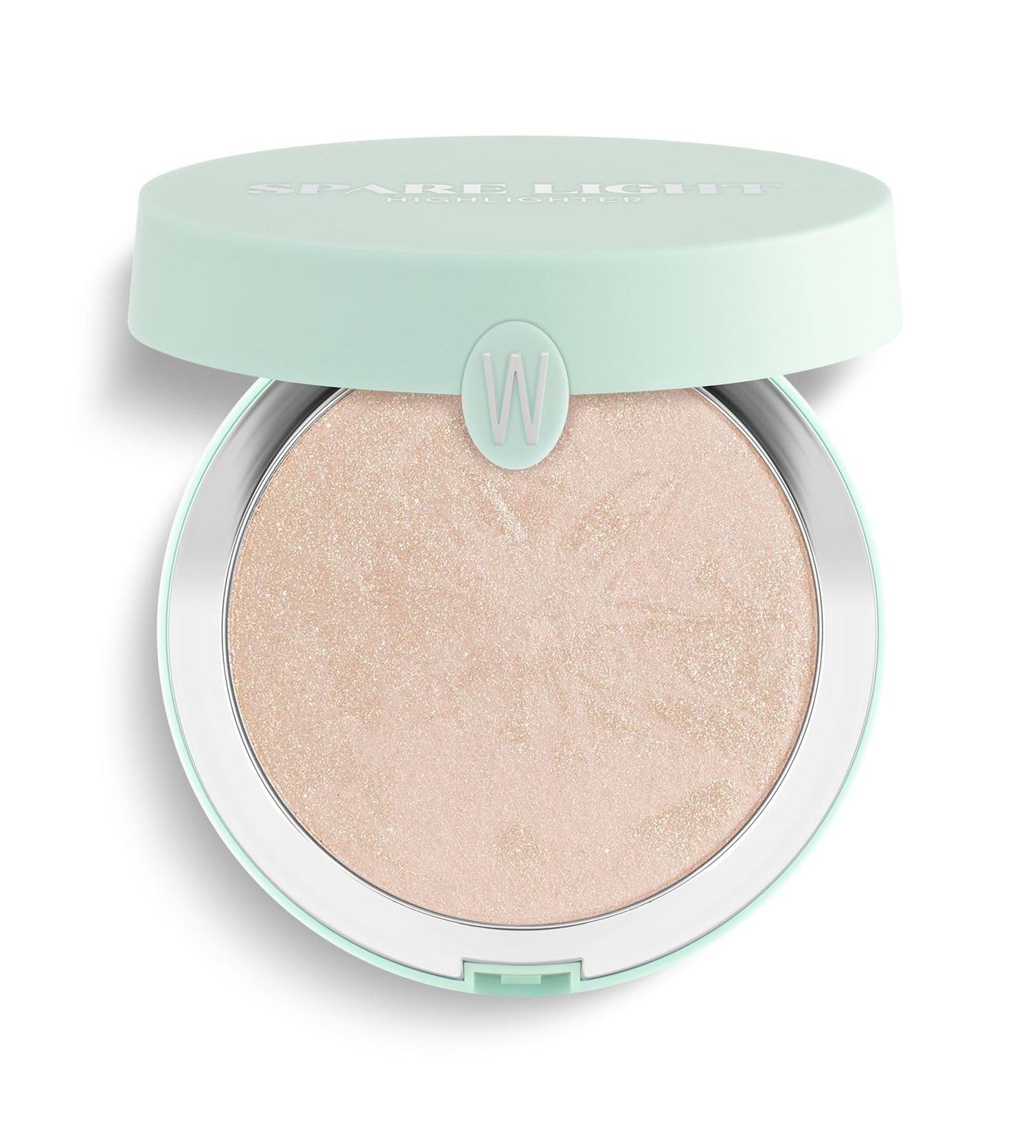 WYCON cosmetics SPARE LIGHT HIGHLIGHTER Face Illuminator with Multi-Reflective Beads 01 Fine Gold - Buy Online on GoSupps.com