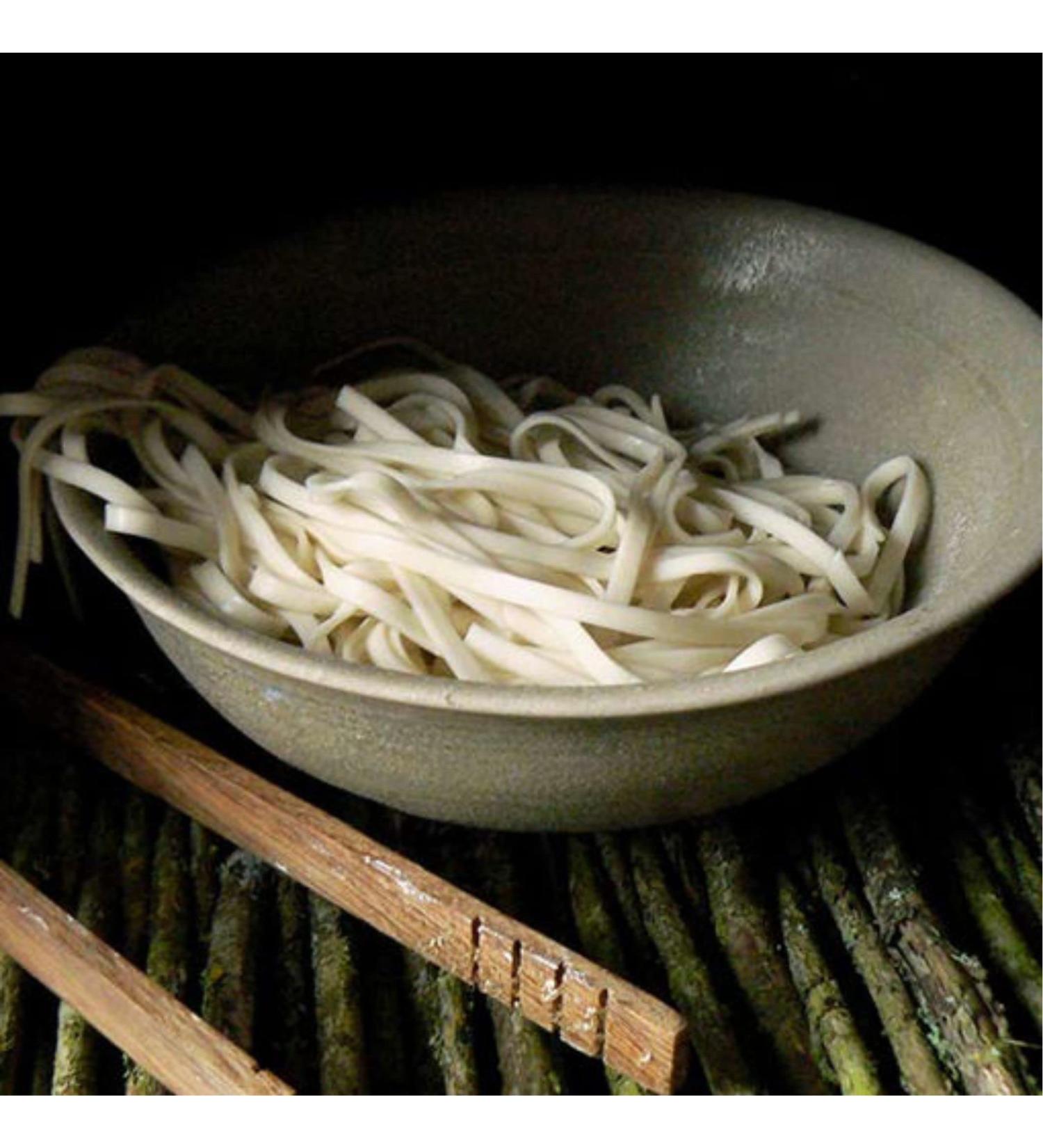 Udon Noodles (12 x 300g) Restaurant Quality ideal for home u