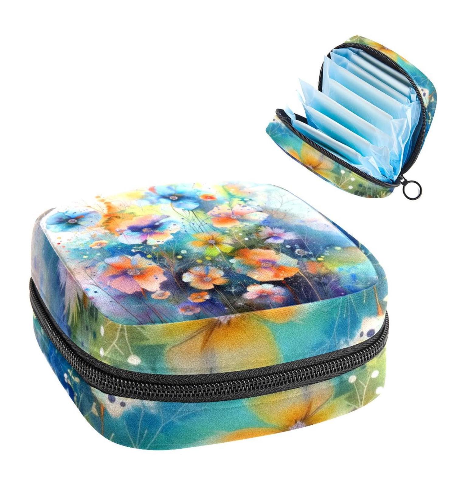 MUOOUM Heart-Love Pattern Menstrual Pad Bag - Zippered Collection Bag for Women & Girls | 4.7x6.6x6.6 in | International Shipping Available - Buy Online on GoSupps.com