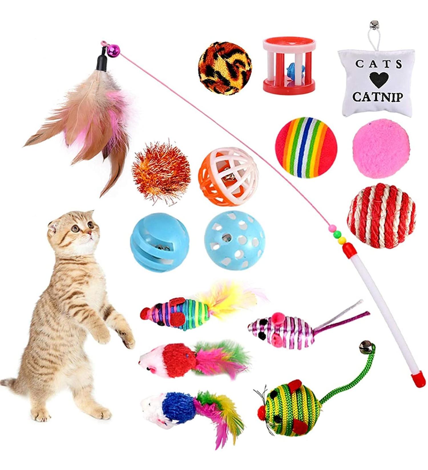 Shop GOLDGE 16-Piece Cat Toy Set | Feather Toys & Balls for Cats - International Shipping Available - Buy Online on GoSupps.com